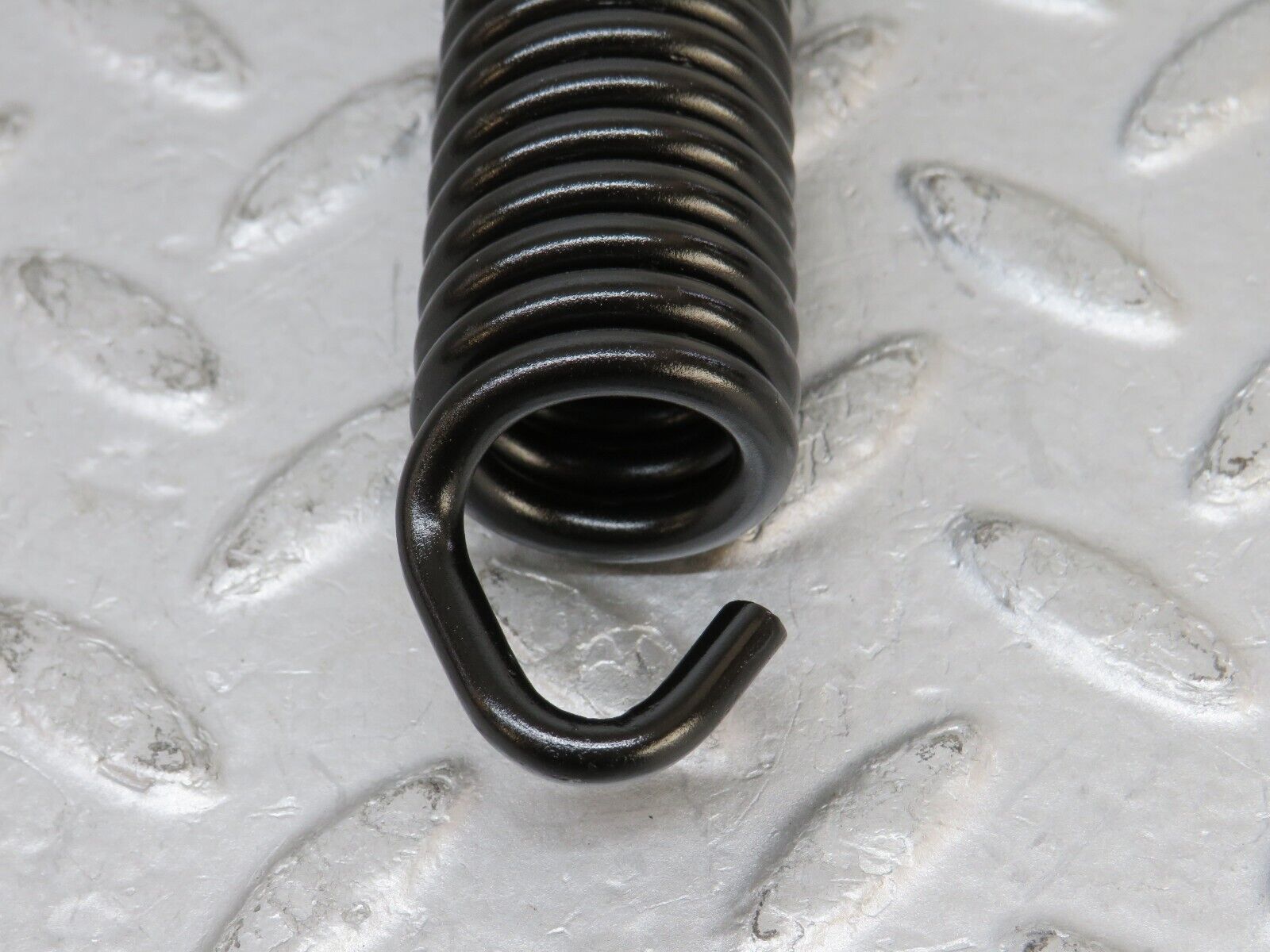 35785 Mercedes-Benz W108 Bonnet Hinge Spring