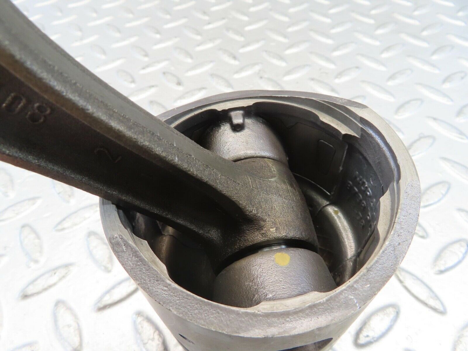 10997 Mercedes-Benz W115 220D Piston With Connecting Rod 86.98 mm