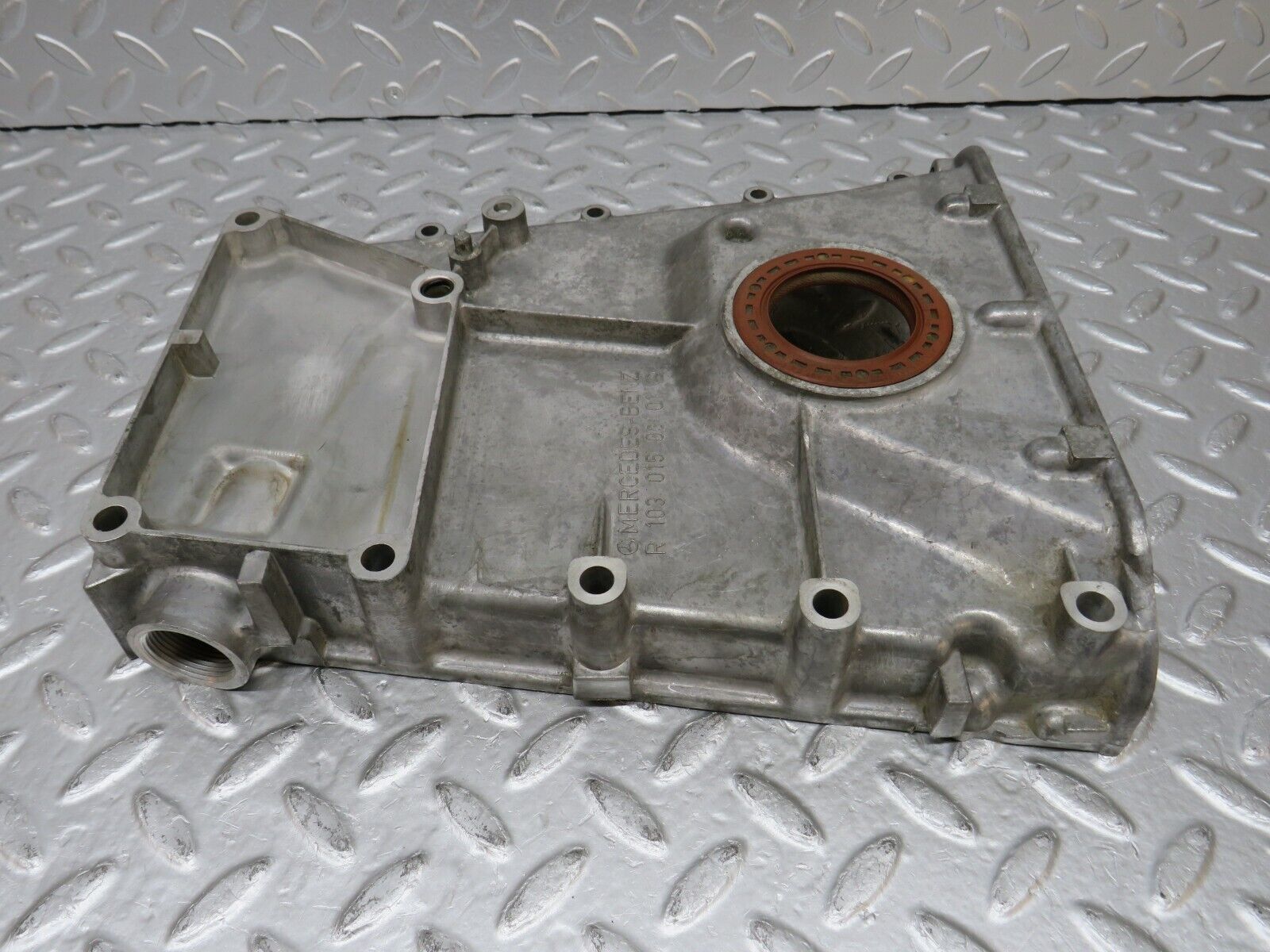 32643 Mercedes-Benz S124 300TE Wagon Timing Chain Cover 1030150301
