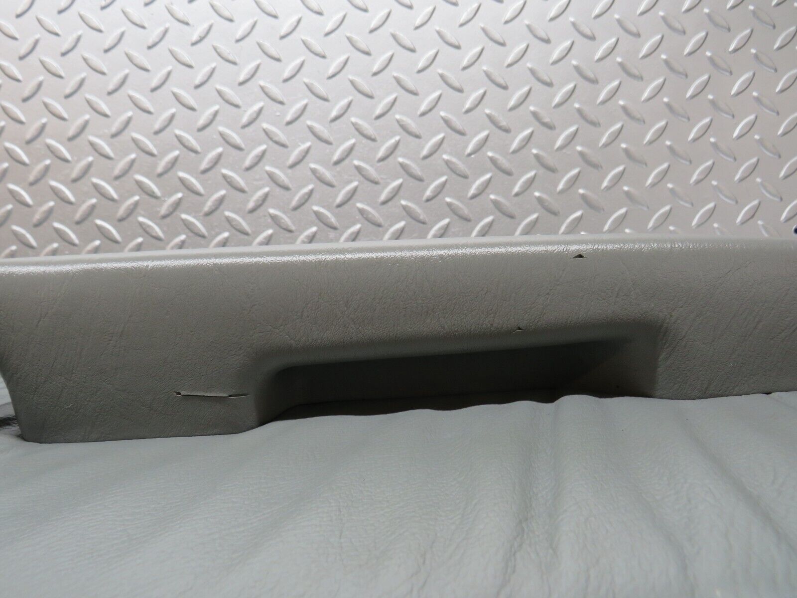 31179 Mercedes-Benz S124 220TE Wagon Front Left Door Card Grey