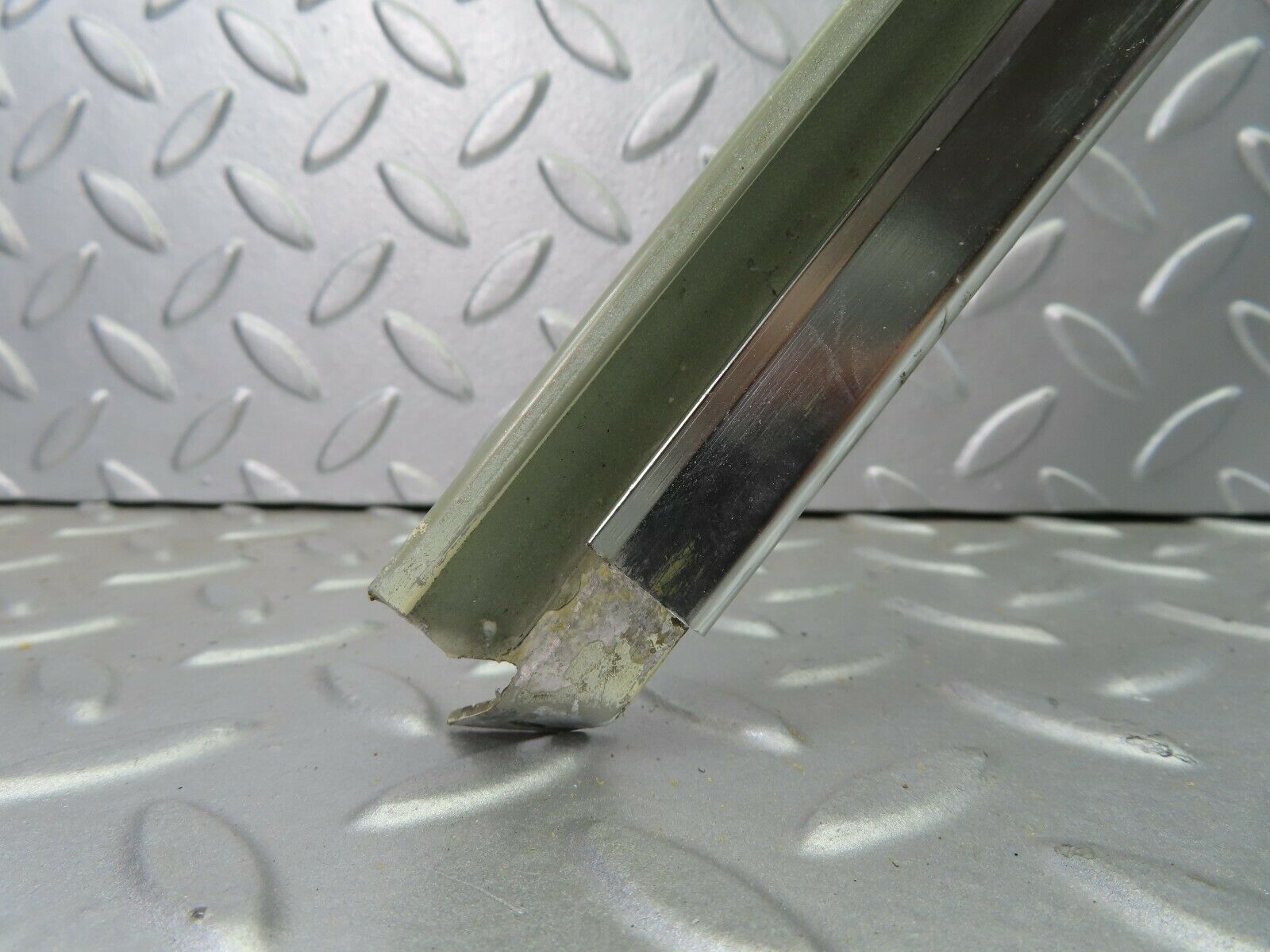 7763 Mercedes-Benz S123 230TE Wagon Window Frame Rear Left