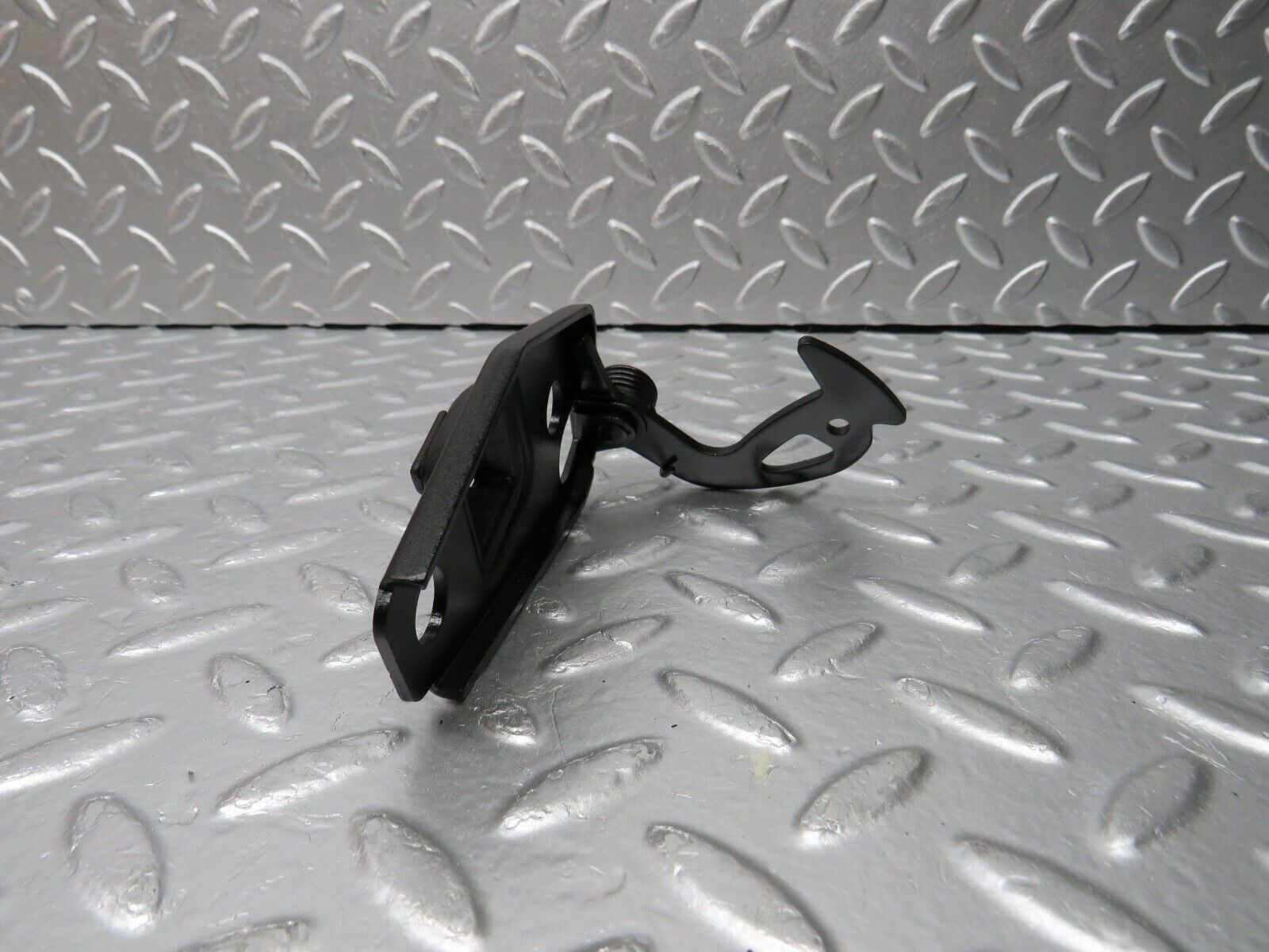 30910 Mercedes-Benz W201 190E 2.0L Bonnet Safety Latch 2018800060