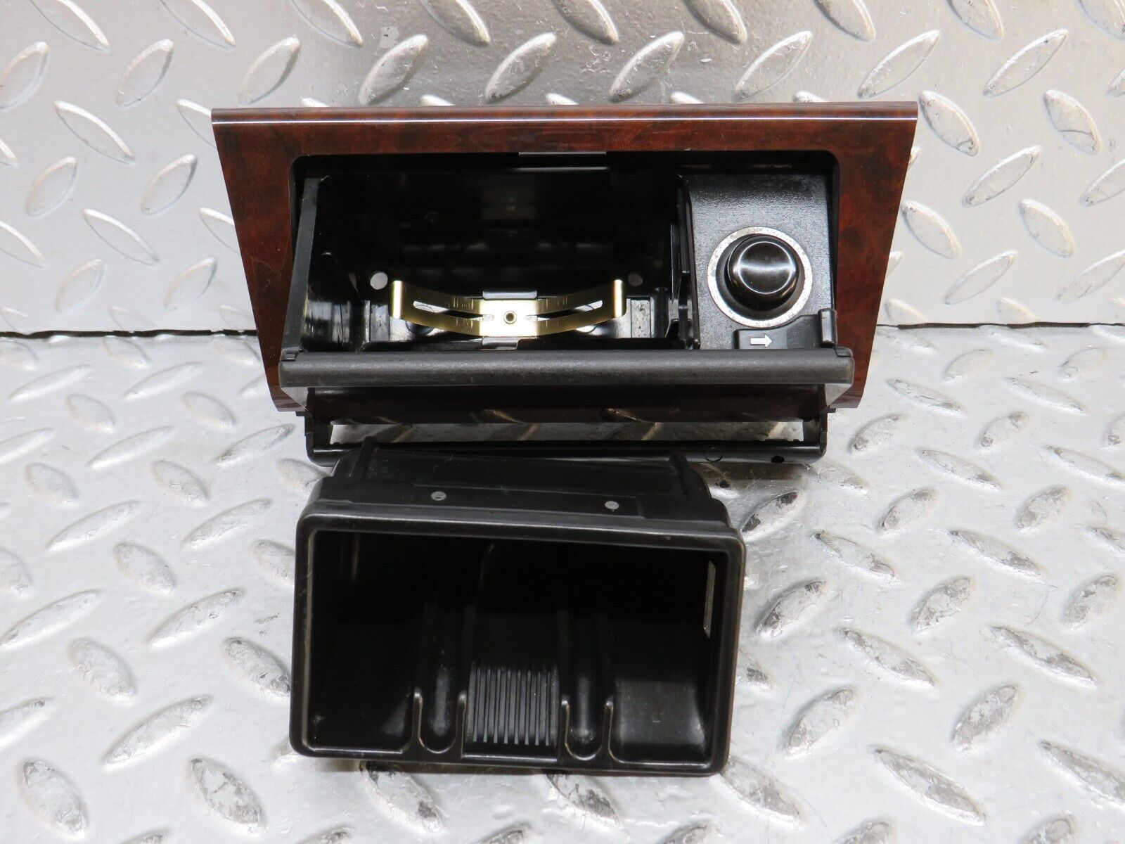 29091 Mercedes-Benz C124 320CE Coupe Centre Console Ashtray Wood Finish