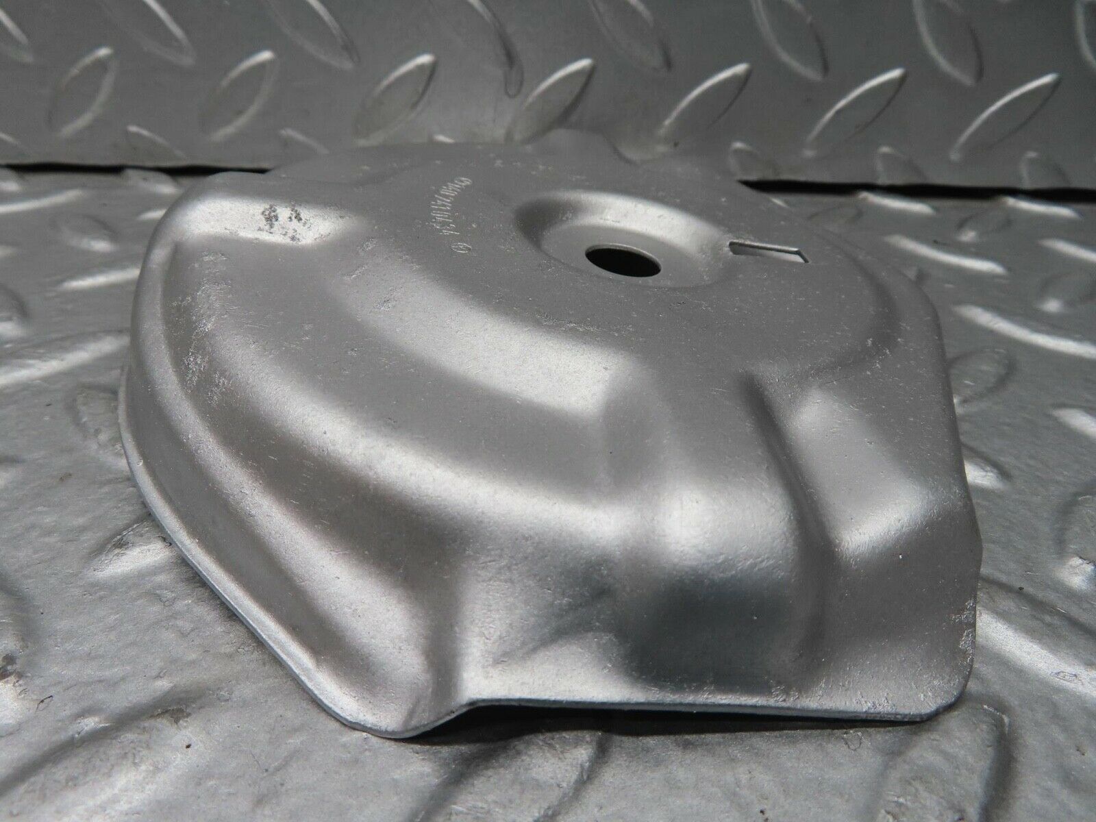 15091 Mercedes-Benz W140 S320 Engine Mount Bracket Heat Shield Left Side