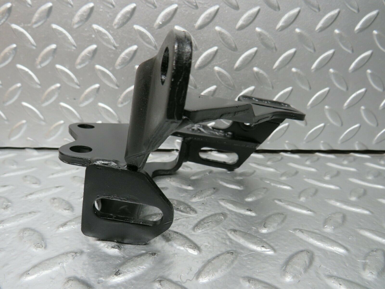 23551 Mercedes-Benz W114 280E Power Steering Pump Bracket