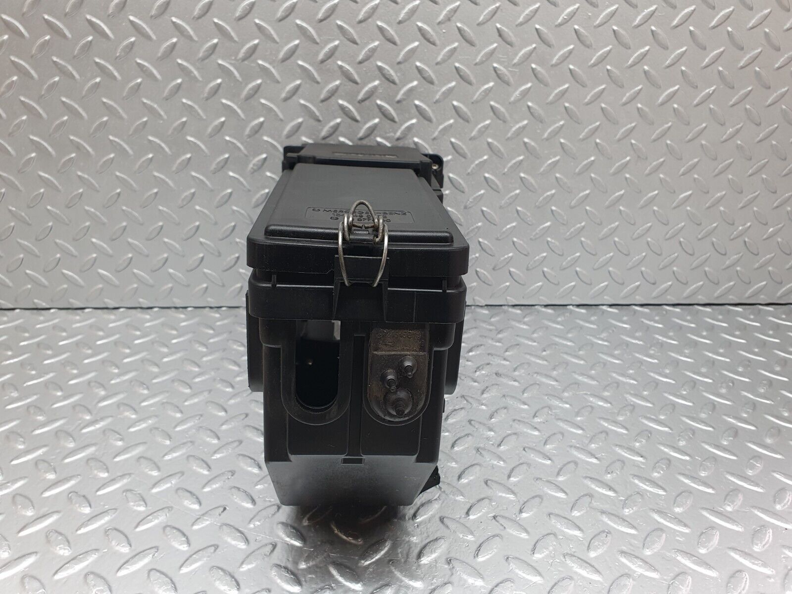 41580 Mercedes-Benz W124 200E Fuse Box 1245401150 1245400182 1245400282