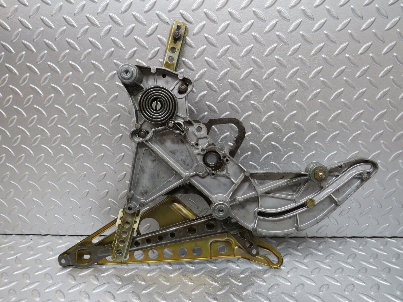 34299 Mercedes-Benz C126 380SEC Coupe Rear Left Power Window Regulator