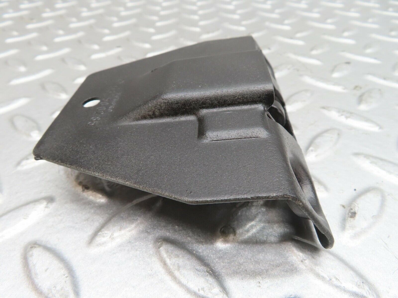 13899 Mercedes-Benz C107 280SLC Trunk Boot Lock Latch 1137500285