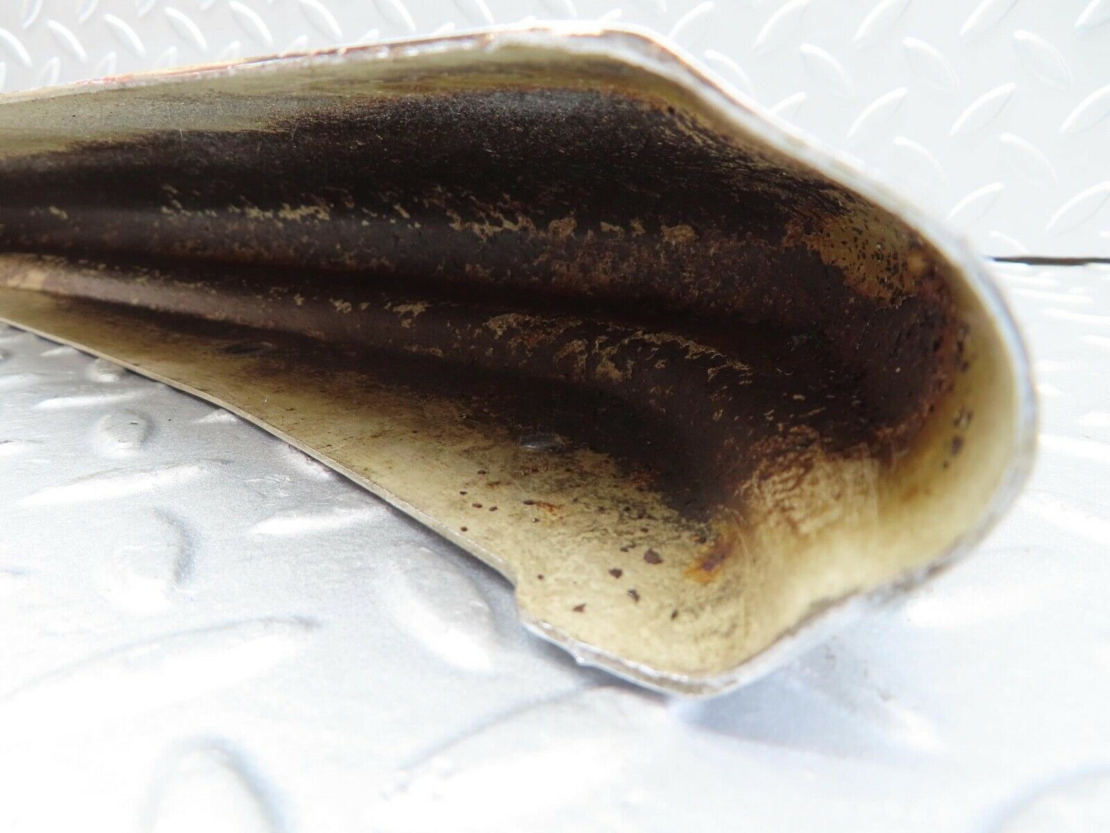 12601 Mercedes-Benz W108 Front Right Upper Bumper Corner