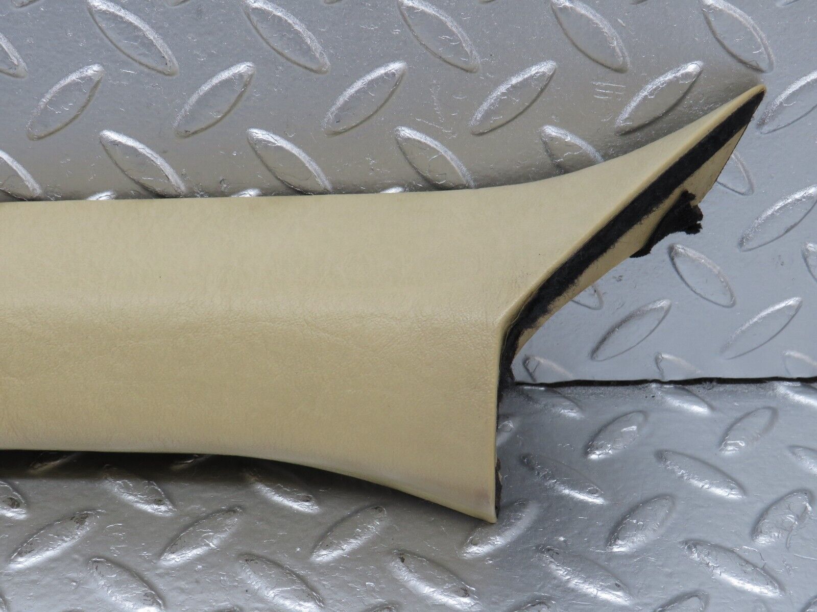 34301 Mercedes-Benz C126 380SEC Coupe A Pillar Cover Left Side Beige
