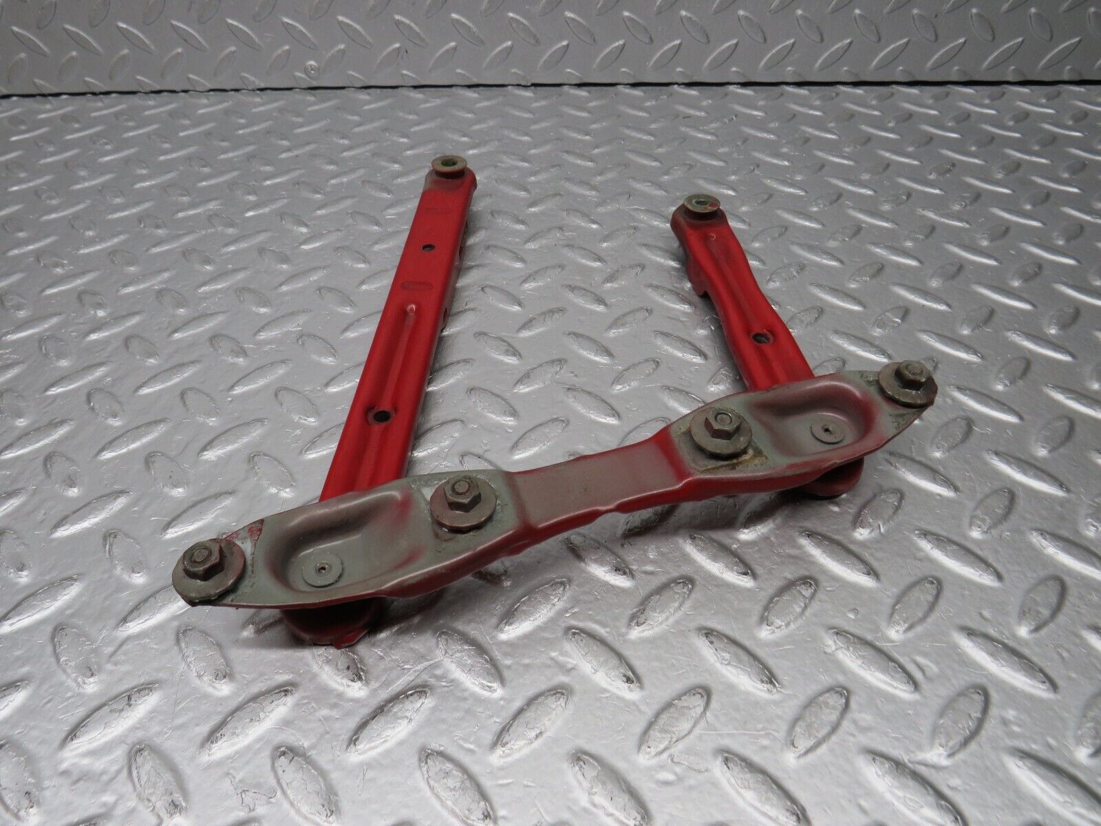 38770 Mercedes-Benz W201 190E 2.6L Bonnet Hinge Right Side