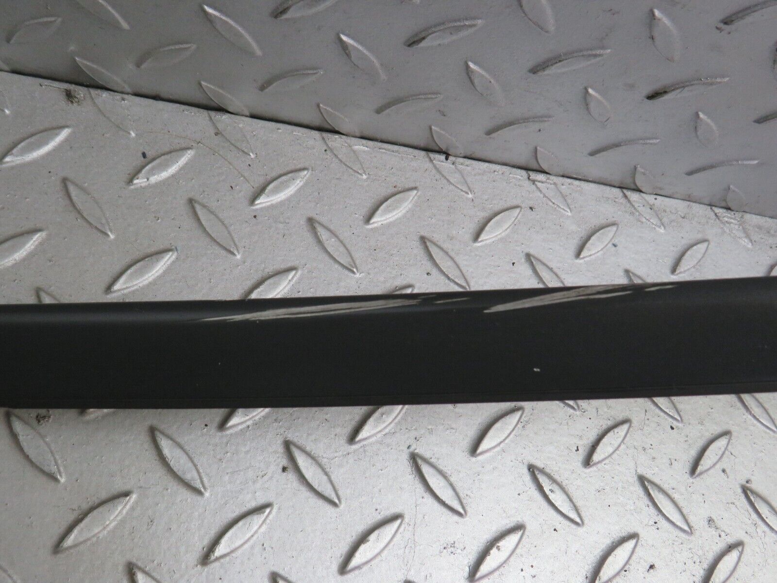 34237 Mercedes-Benz W124 260E Roof Chrome Trim Left Side 1246900397