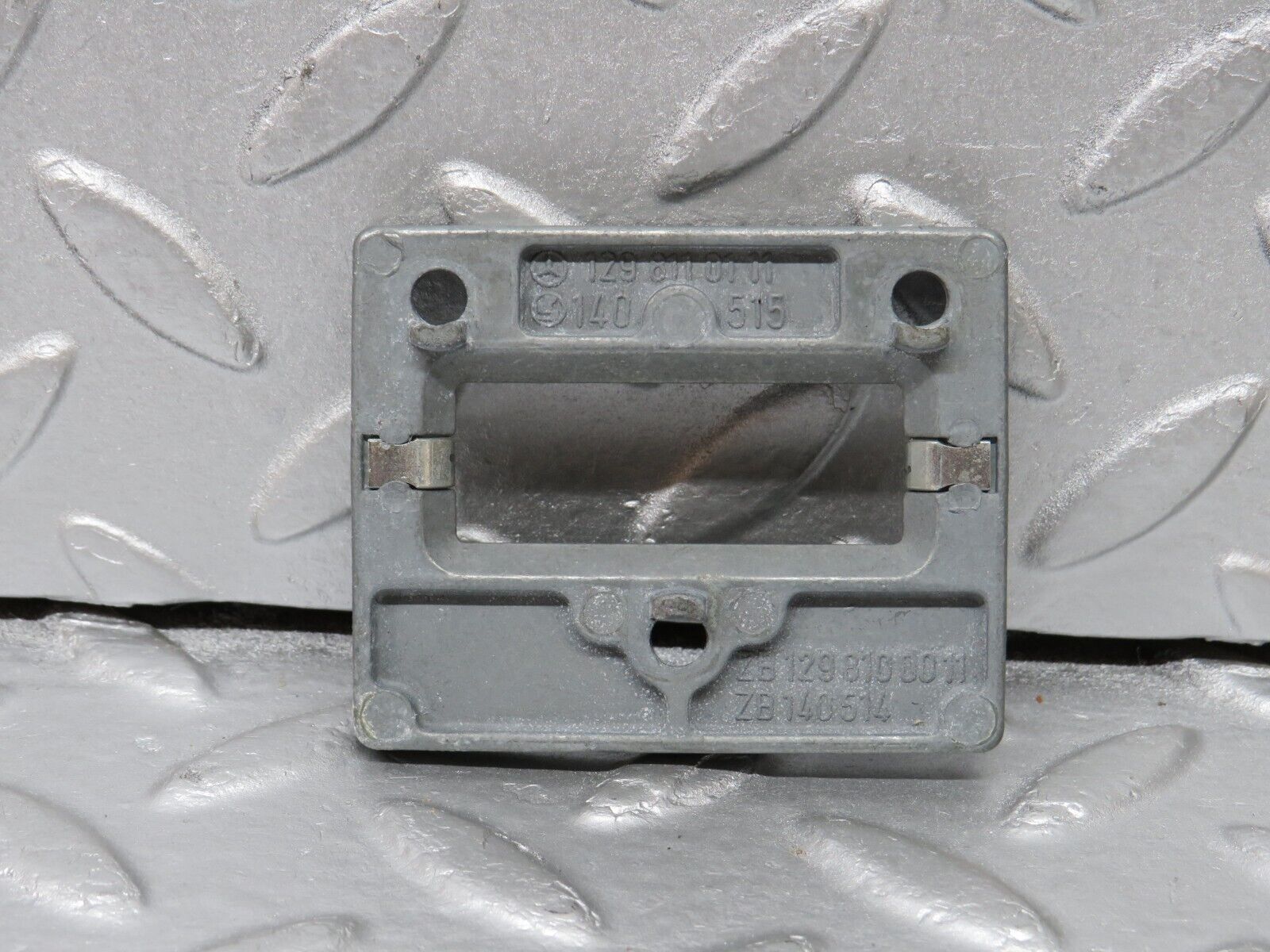 38291 Mercedes-Benz R129 280SL Coupe Rear View Mirror Bracket 1298110111 1298100011