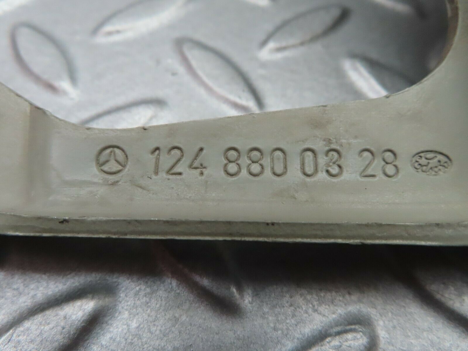 5400 Mercedes-Benz W124 230E Bonnet Hinge Left 1298870174