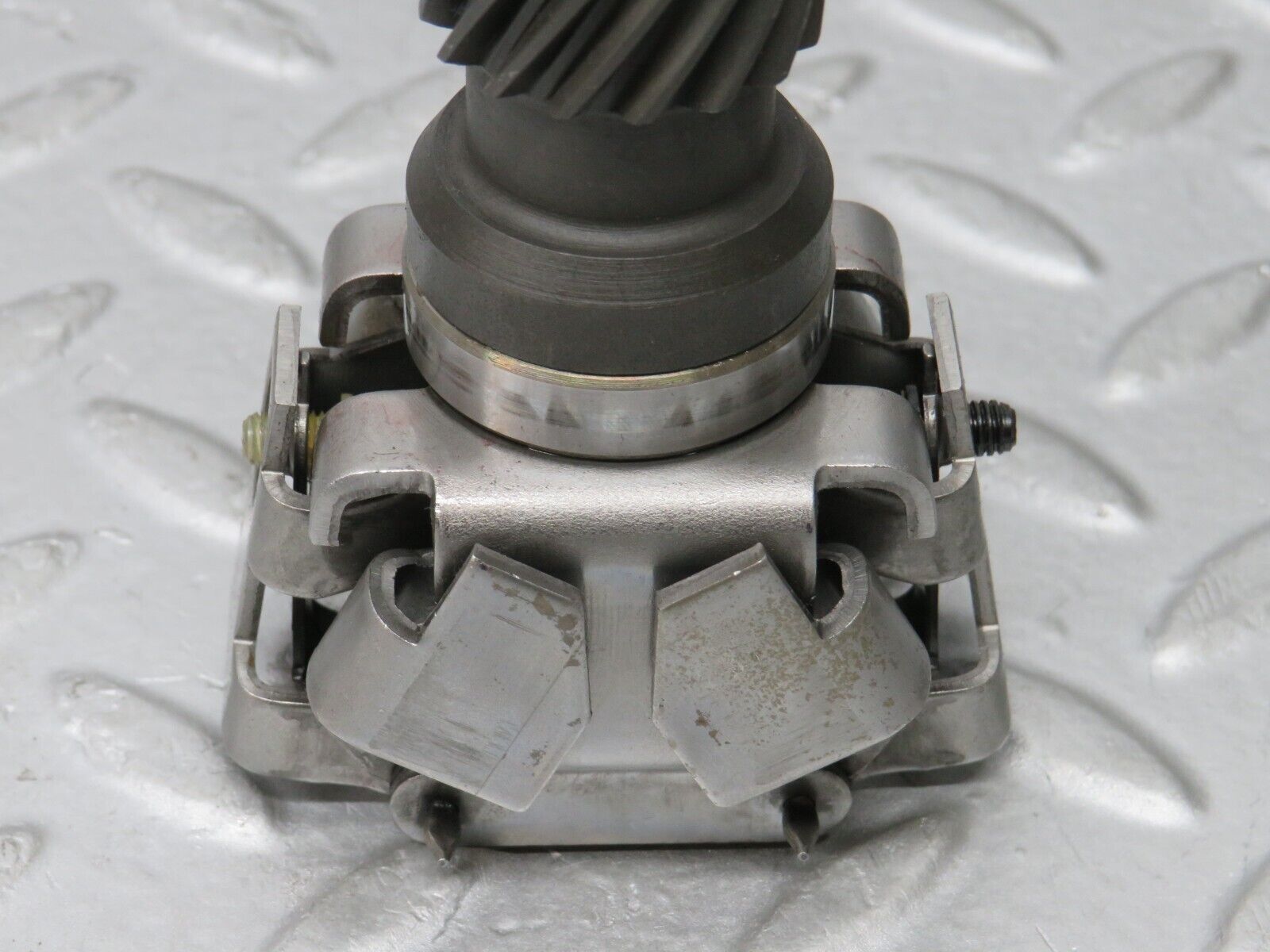 36385 Mercedes-Benz W126 420SE Automatic Gearbox Governor 722.355