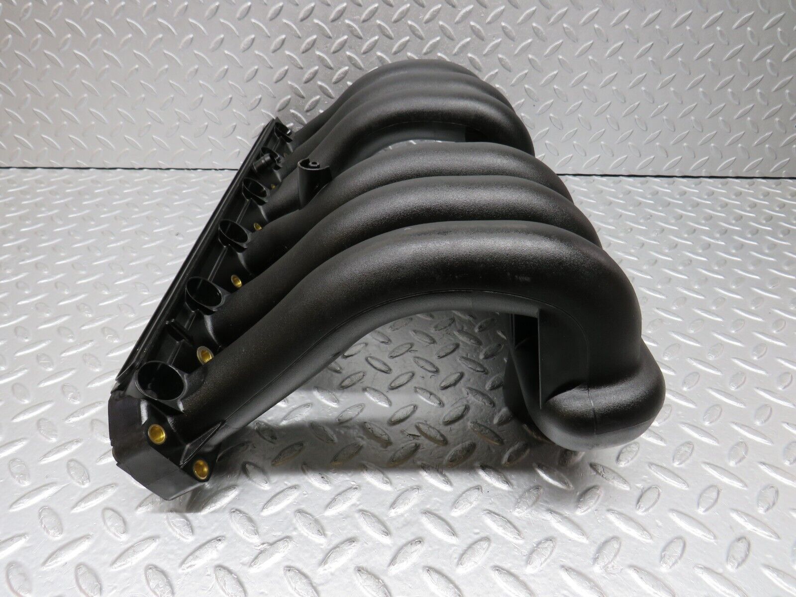 38166 Mercedes-Benz A124 320E Cabriolet Air Intake Manifold 1041413301