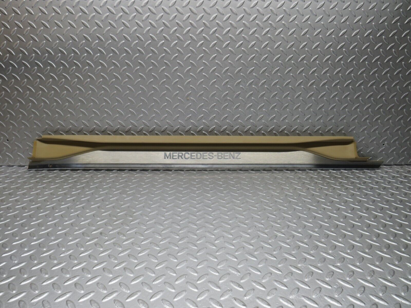 38236 Mercedes-Benz R129 280SL Coupe Right Door Sill Beige 1296800435