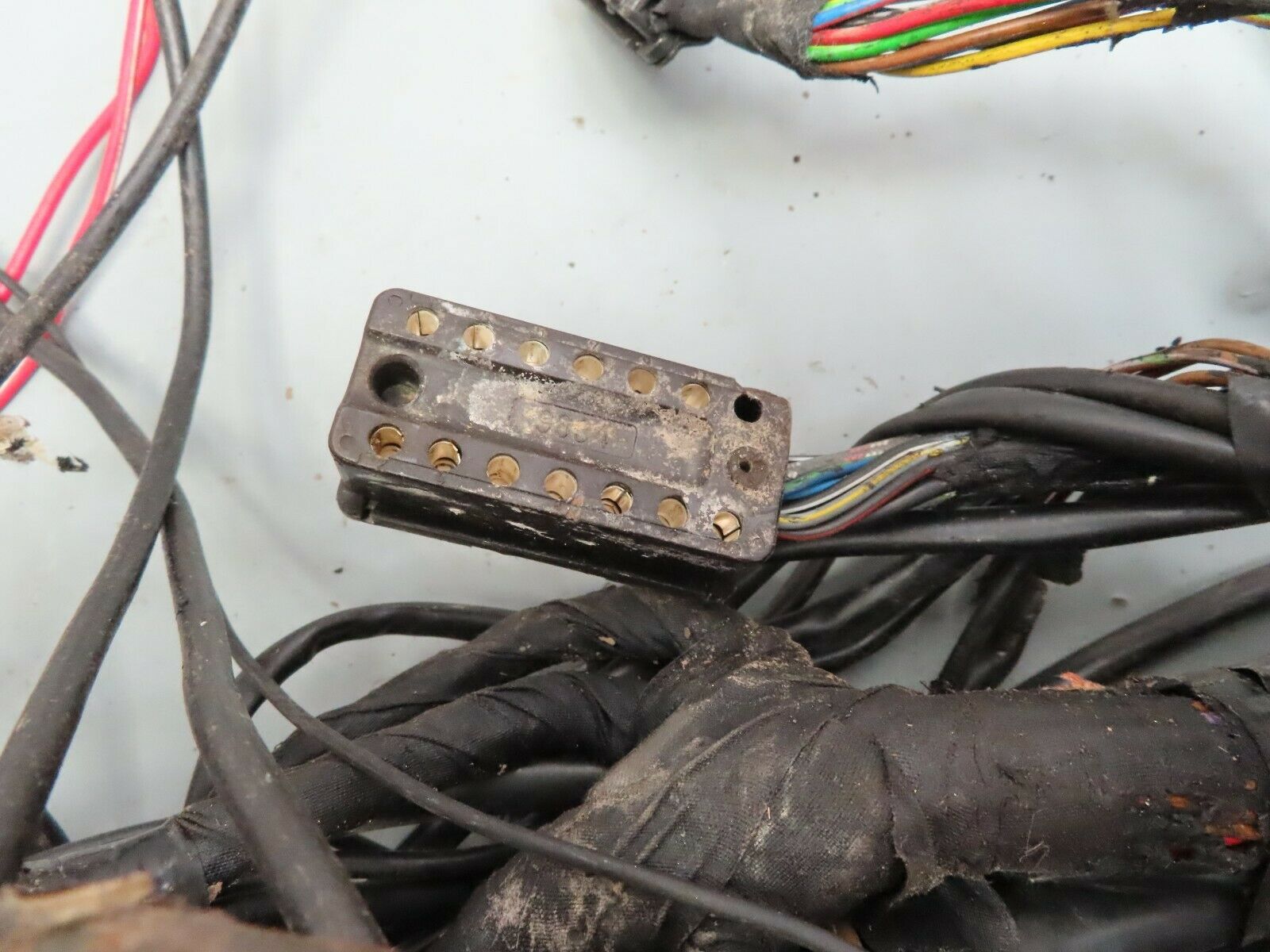 6315 Mercedes-Benz W126 380SE Engine Chassis Body Wire Wiring Harness