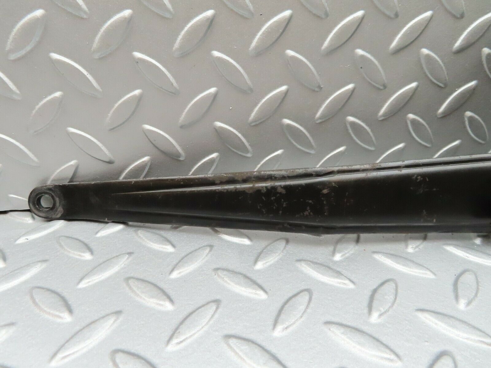 3789 Mercedes-Benz S123 200T Wagon Handbrake Regulator