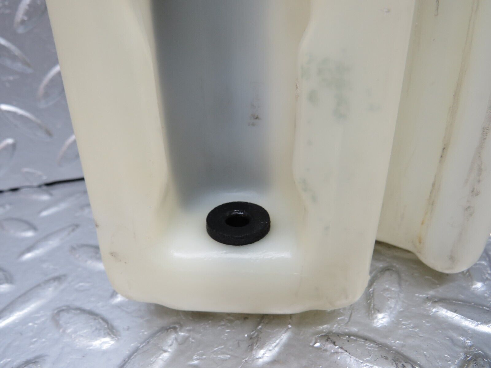 31056 Mercedes-Benz W123 200D Windscreen Washer Fluid Reservoir 1238690720