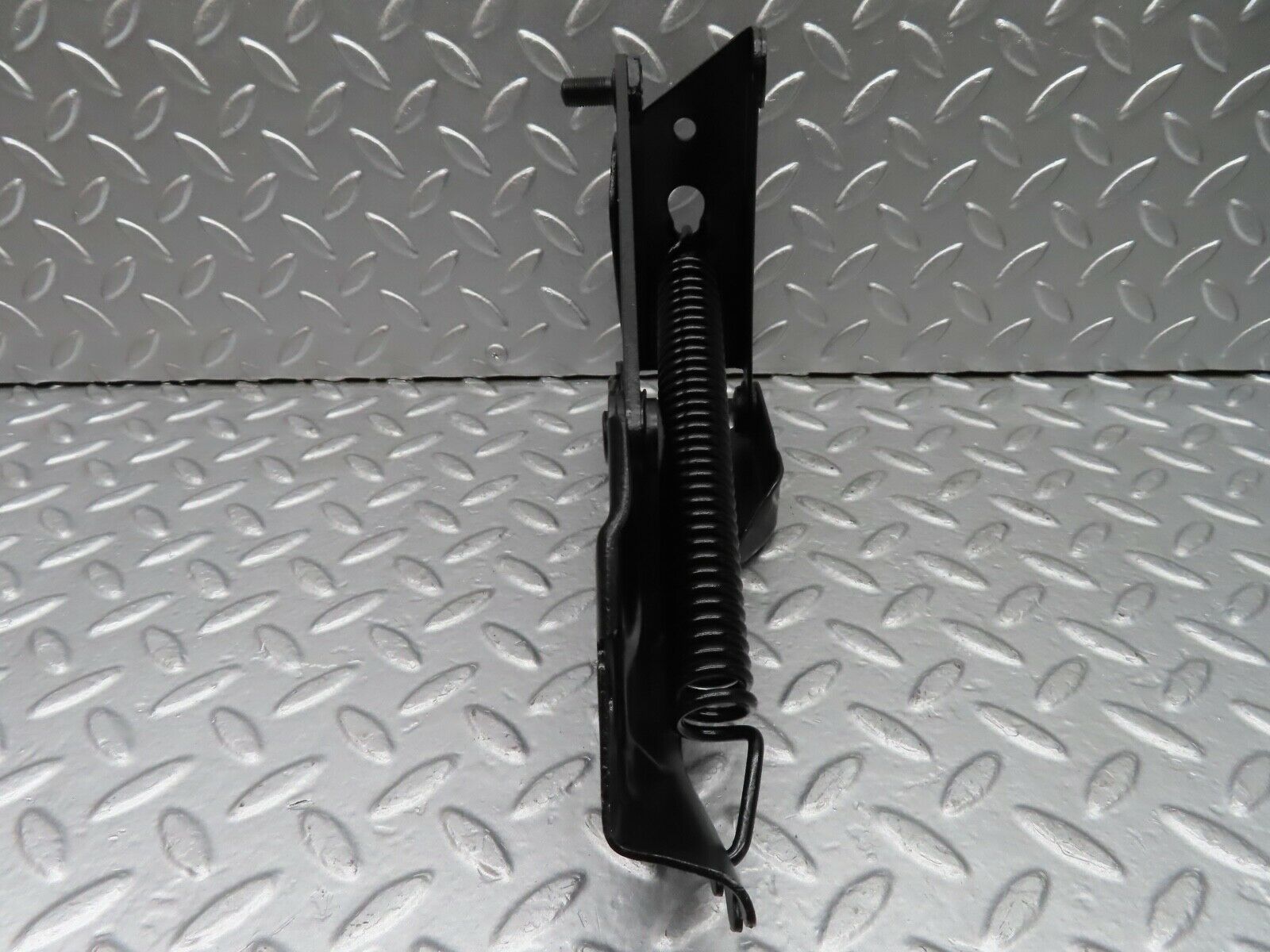 19815 Mercedes-Benz W121 190b Ponton Bonnet Hinge Right Side