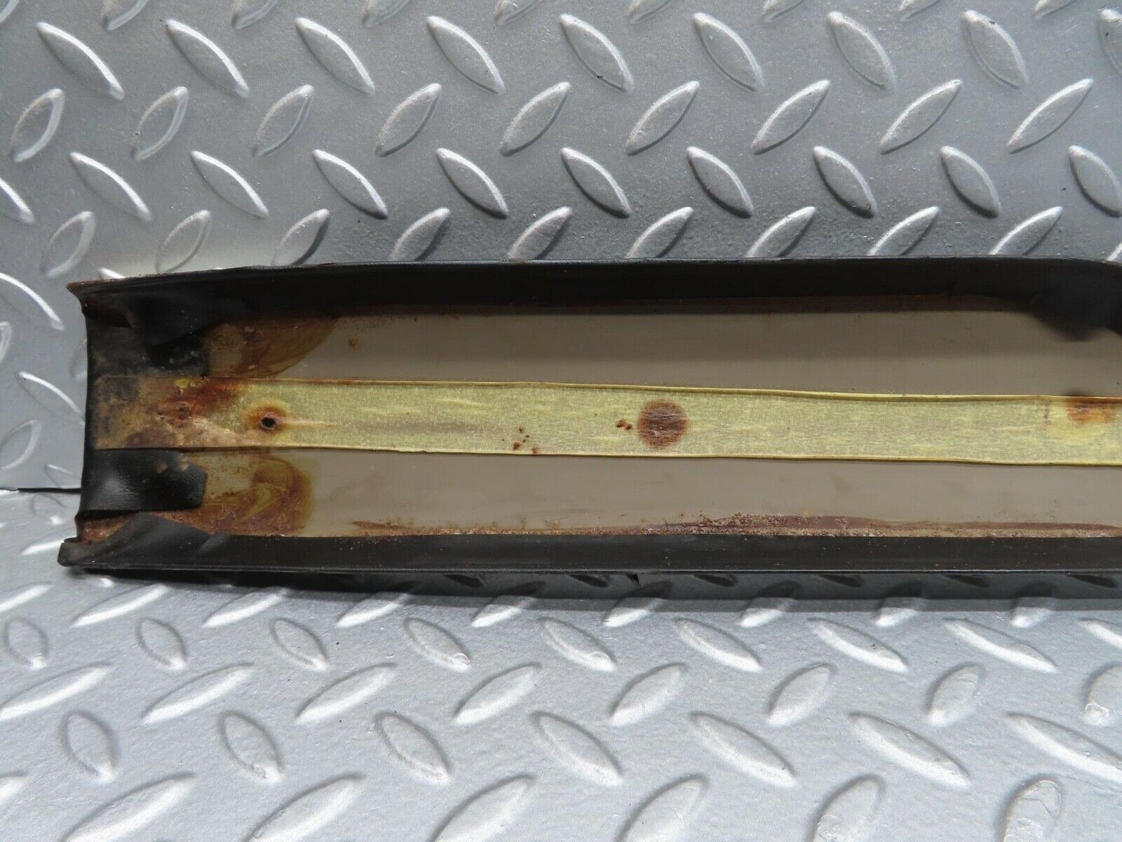 13252 Mercedes-Benz W111 220S B Pillar Cover Left Side