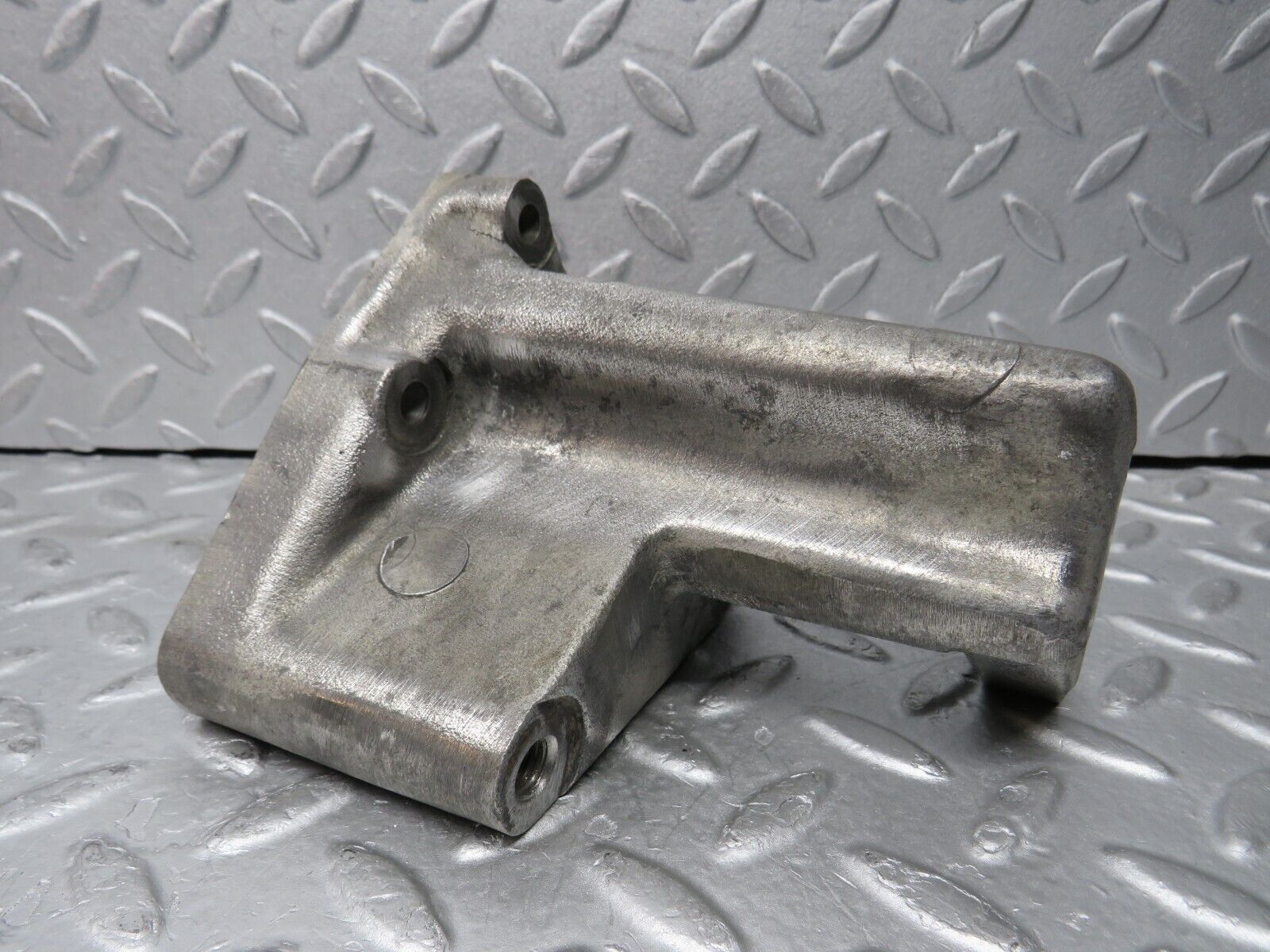 37645 Mercedes-Benz W109 300SEL Alternator Generator Bracket