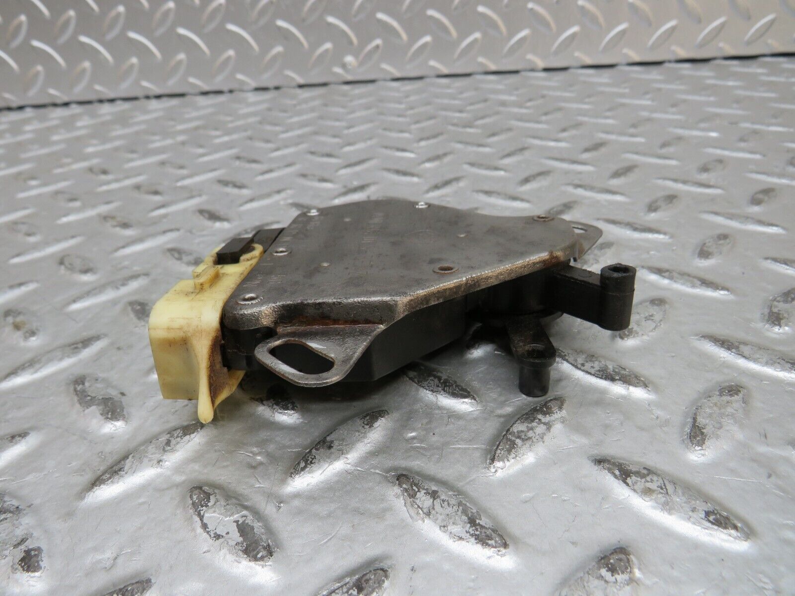 29208 Mercedes-Benz W123 280E Reverse Light Switch 1235401945 1235450142