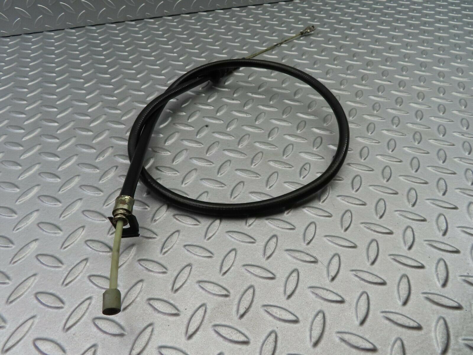 5922 Mercedes-Benz W123 200 Handbrake Cable