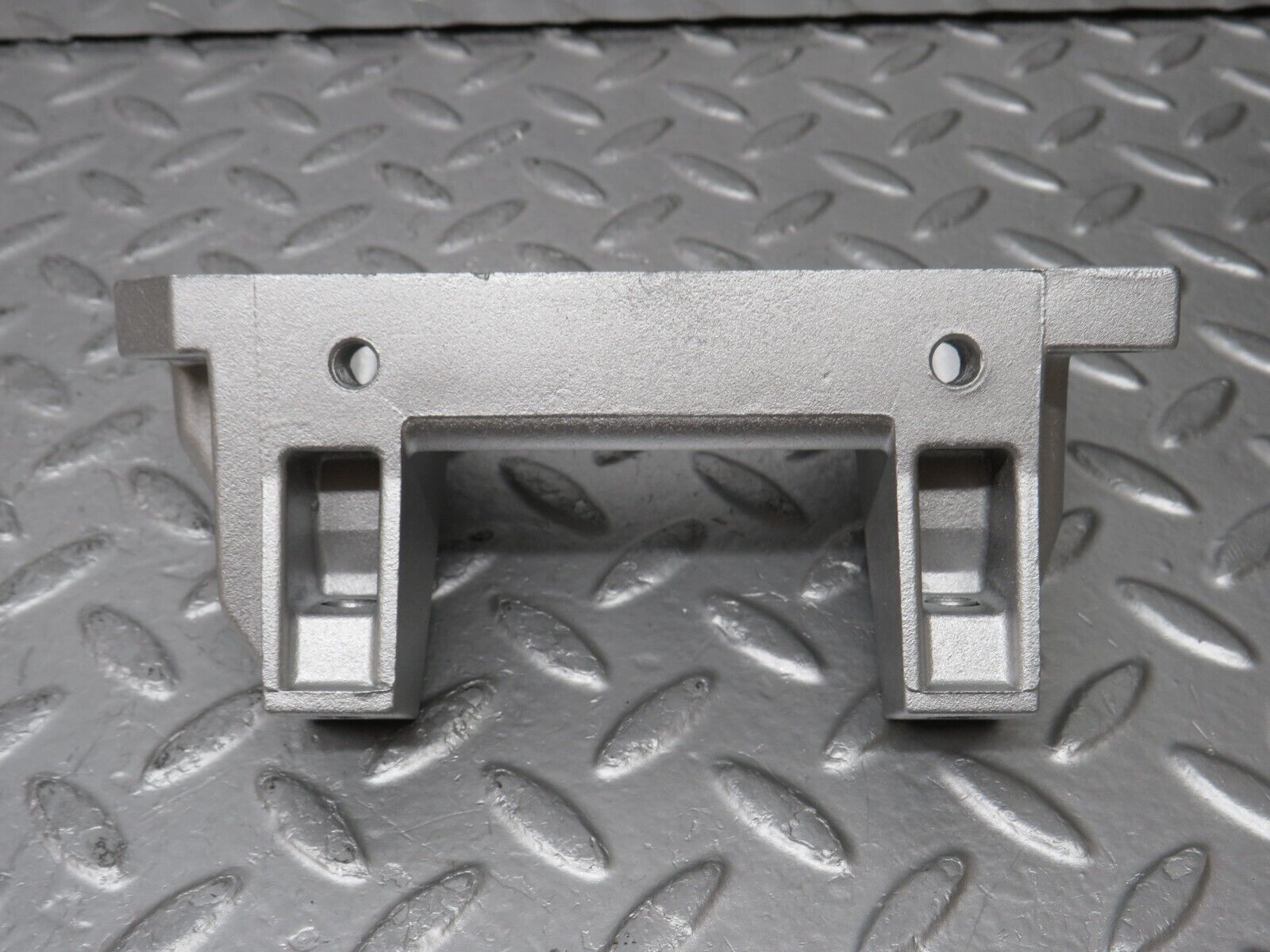 34826 Mercedes-Benz W210 320E Gearbox Rear Mount Bracket 1402421340