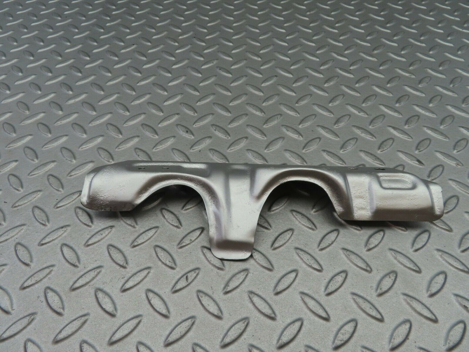 6259 Mercedes-Benz W126 380SE Heat Plate For Exhaust Manifold