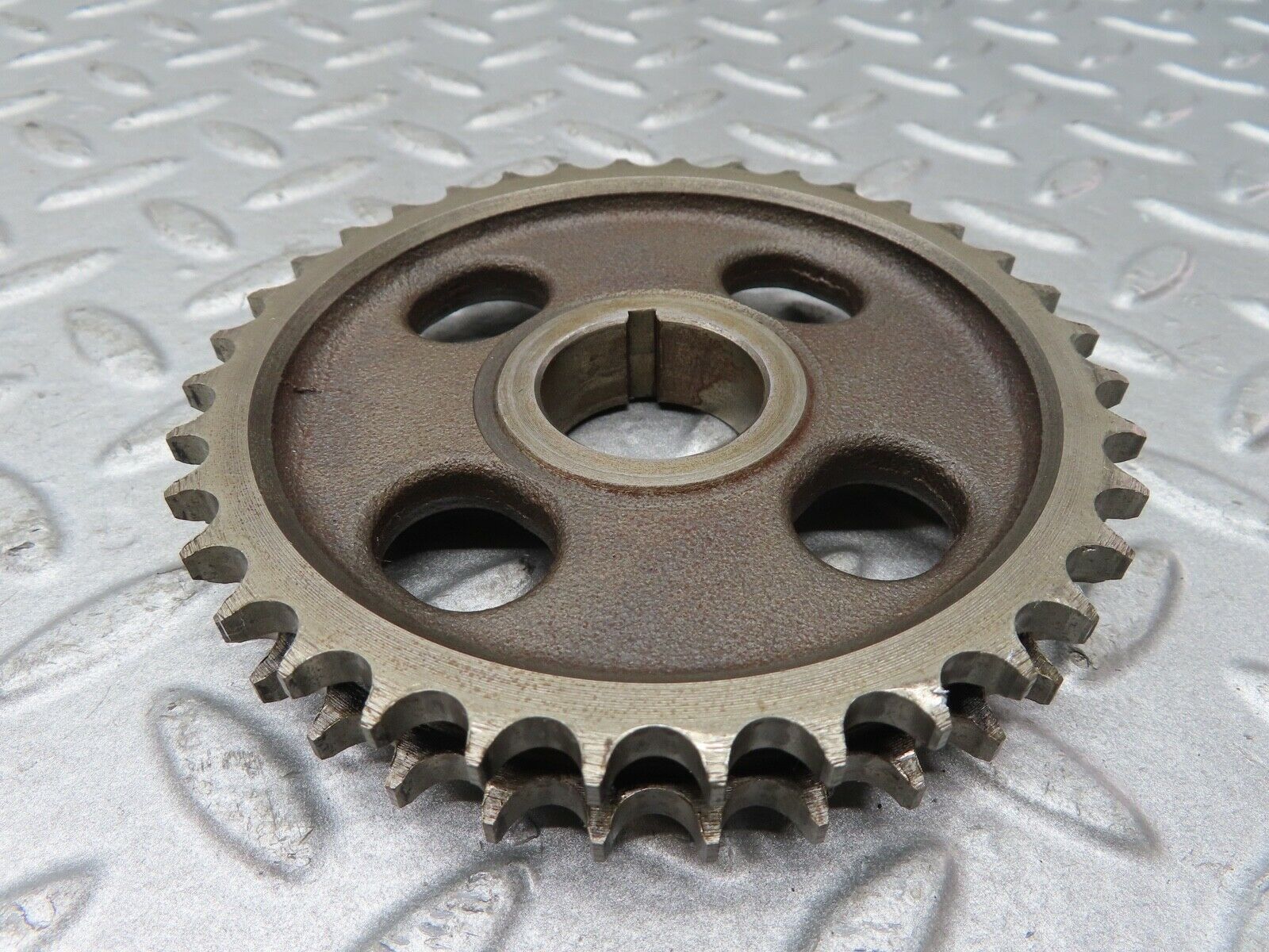 17718 Mercedes-Benz W116 450SEL Camshaft Timing Gear Sprocket 1160520601