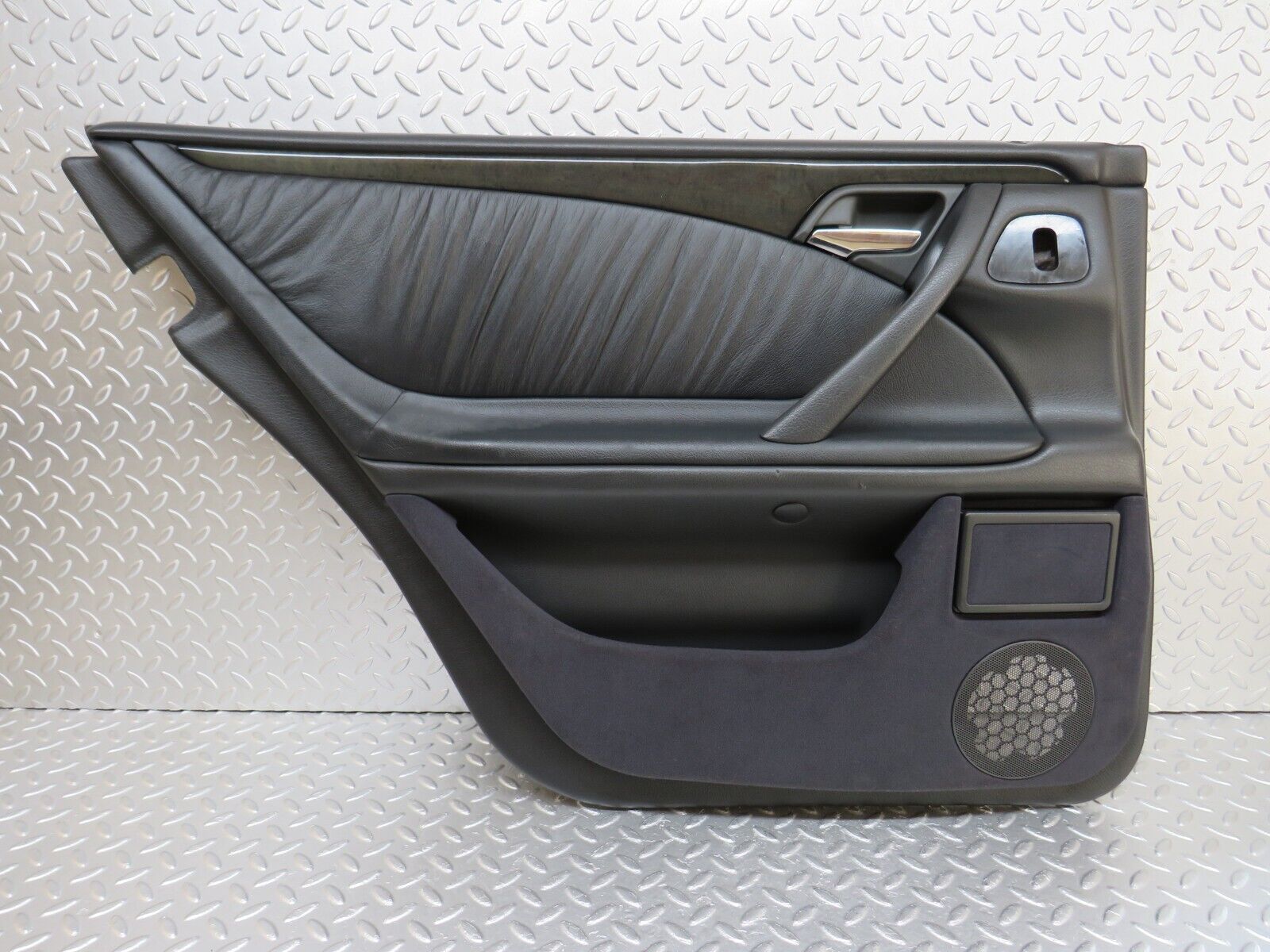 34732 Mercedes-Benz W210 320E Rear Left Door Card 2107374171