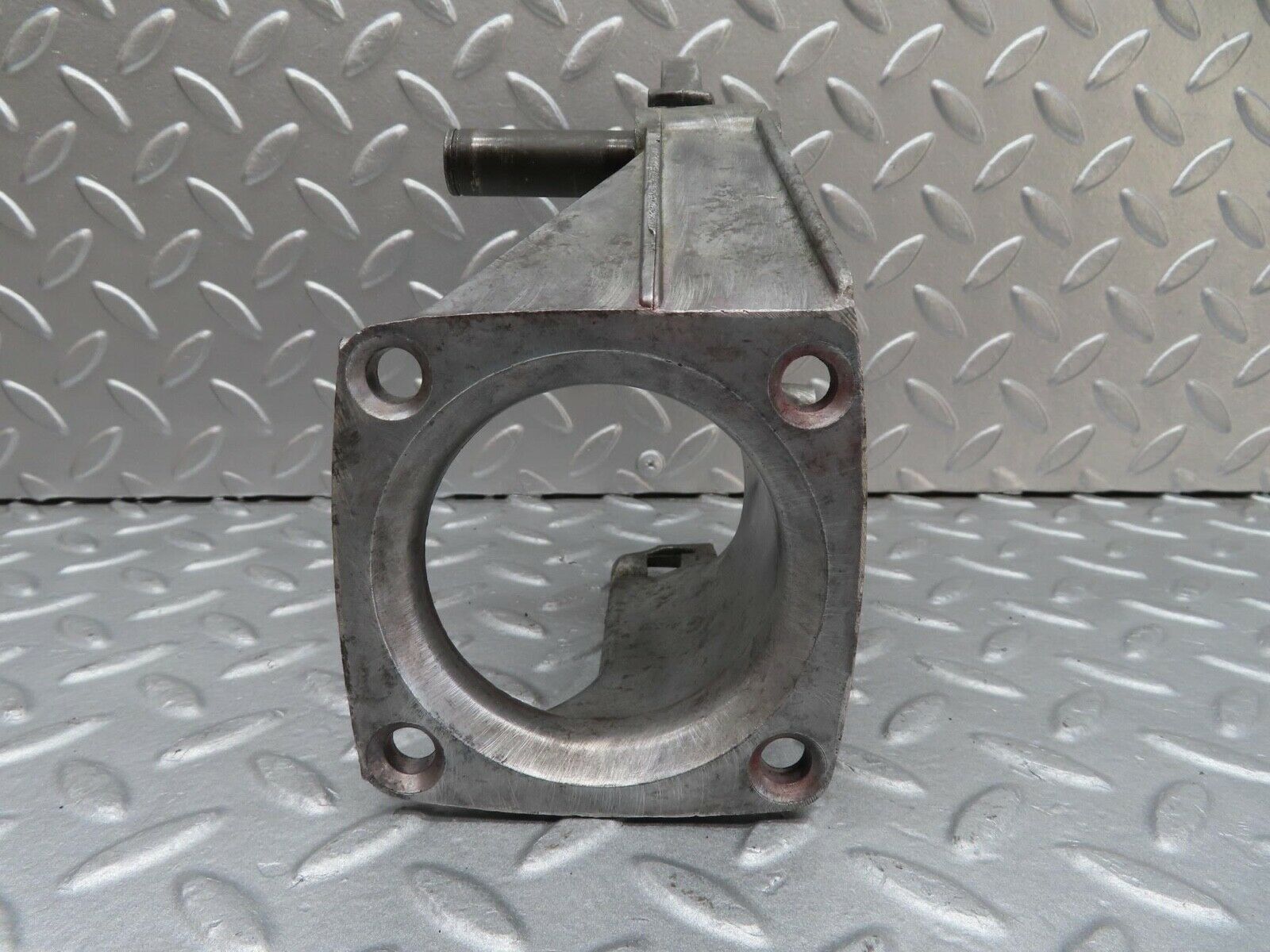 16012 Mercedes-Benz W123 280E Brake Pedal Bracket 1232900219