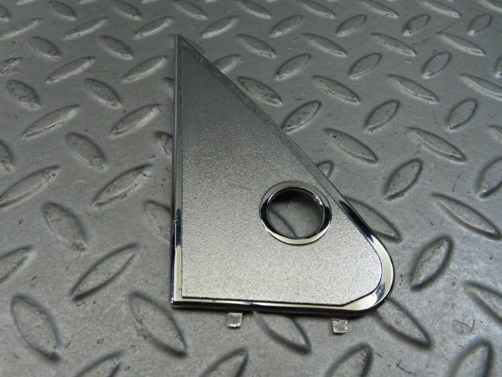 8145 Mercedes-Benz W123 Mirror Triangle Cover Left 1237250711