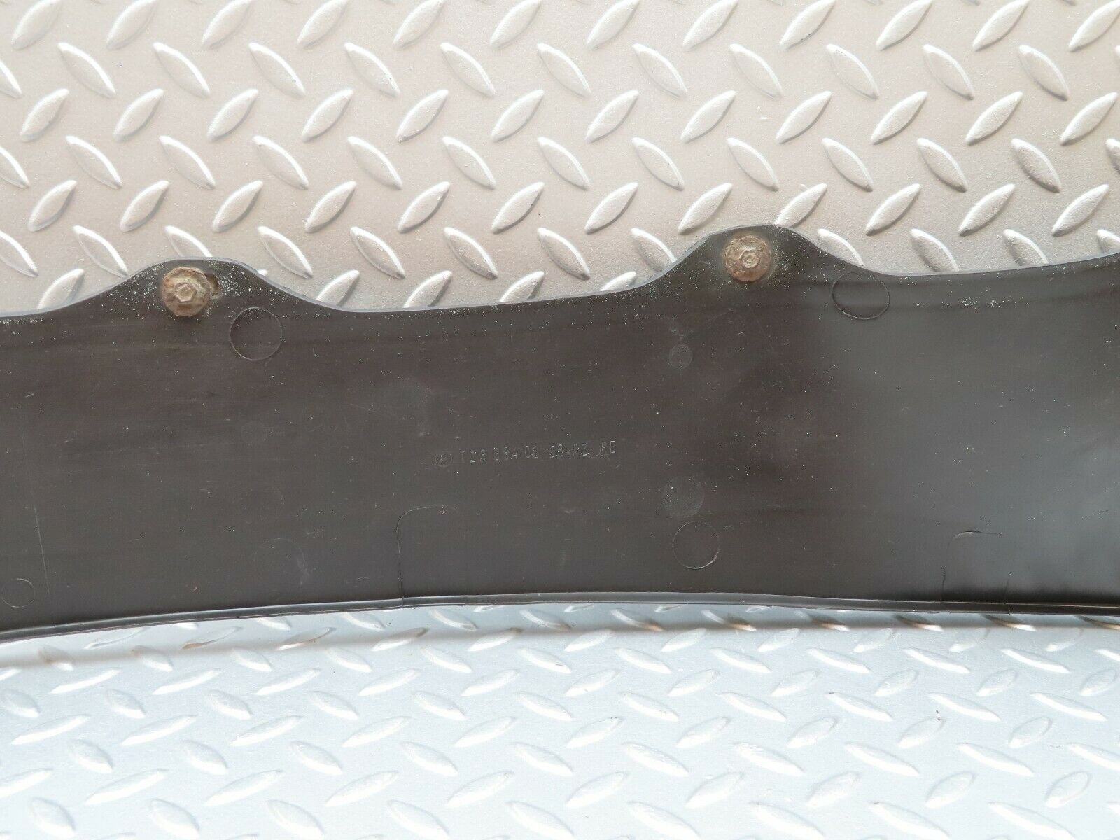 3985 Mercedes-Benz S123 200T Wagon Front Right Plastic Inner Fender Wing 1238840635