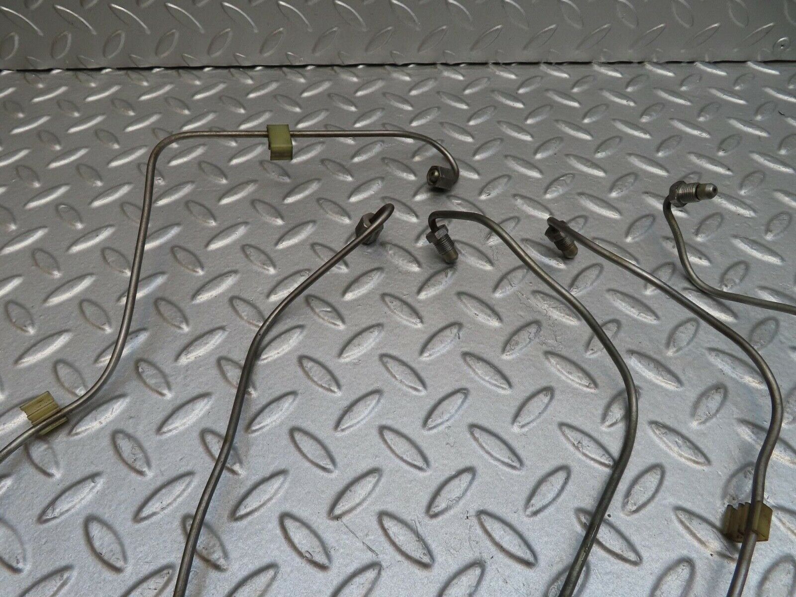 14388 Mercedes-Benz W116 350SE Fuel Line Hose Set