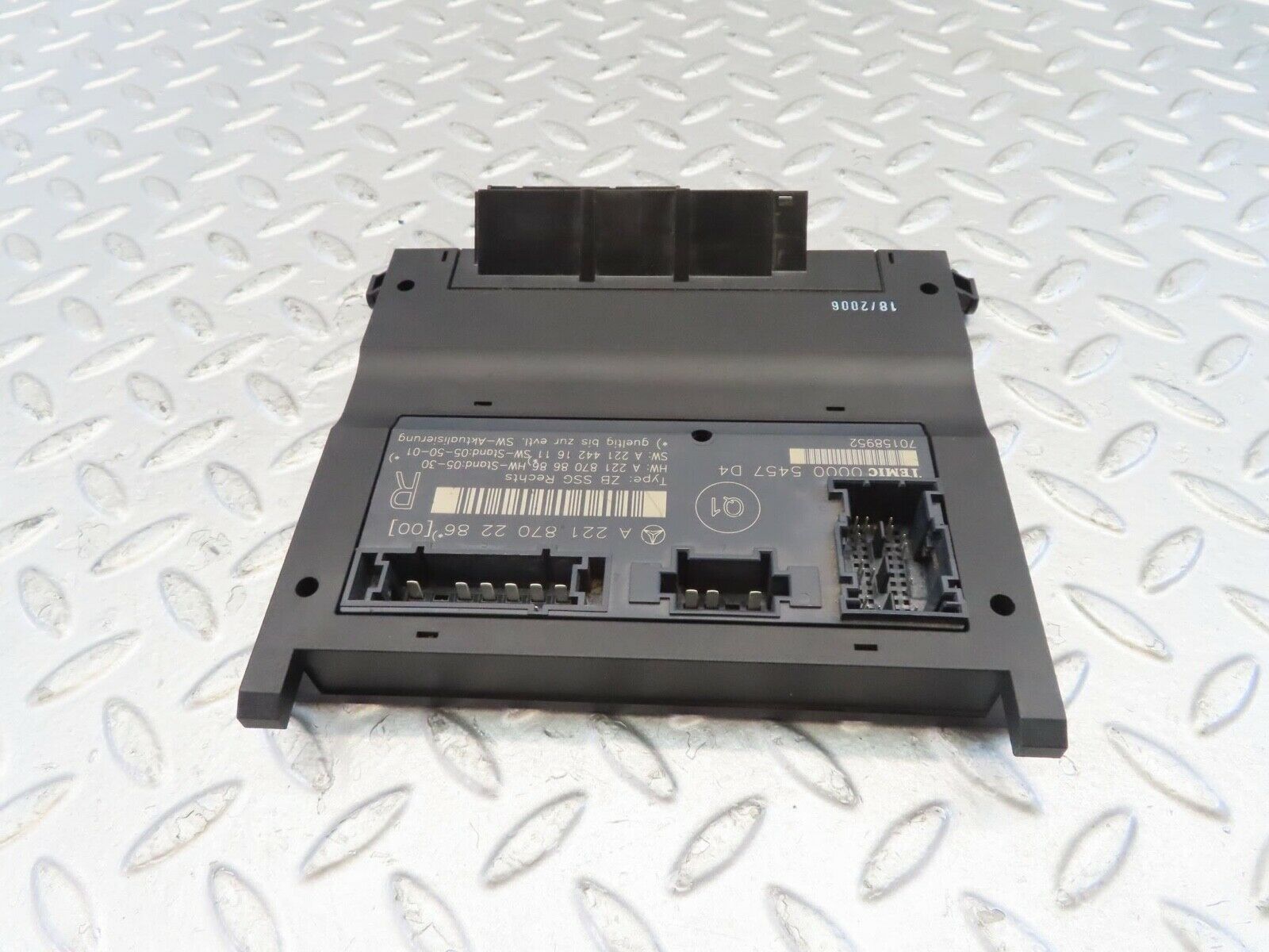 11085 Mercedes-Benz W221 S320 Front Right Seat Control Unit 2218702286