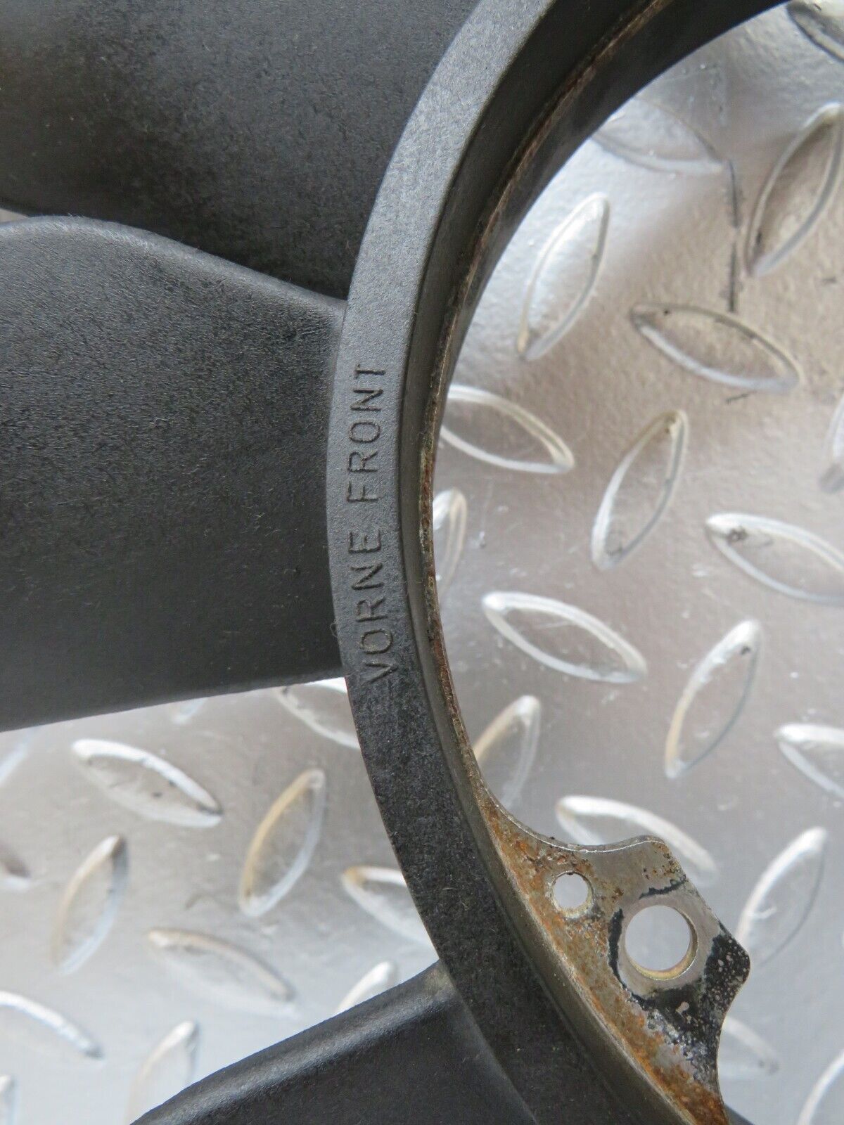 26646 Mercedes-Benz C124 220CE Coupe Engine Cooling Fan 6032000523