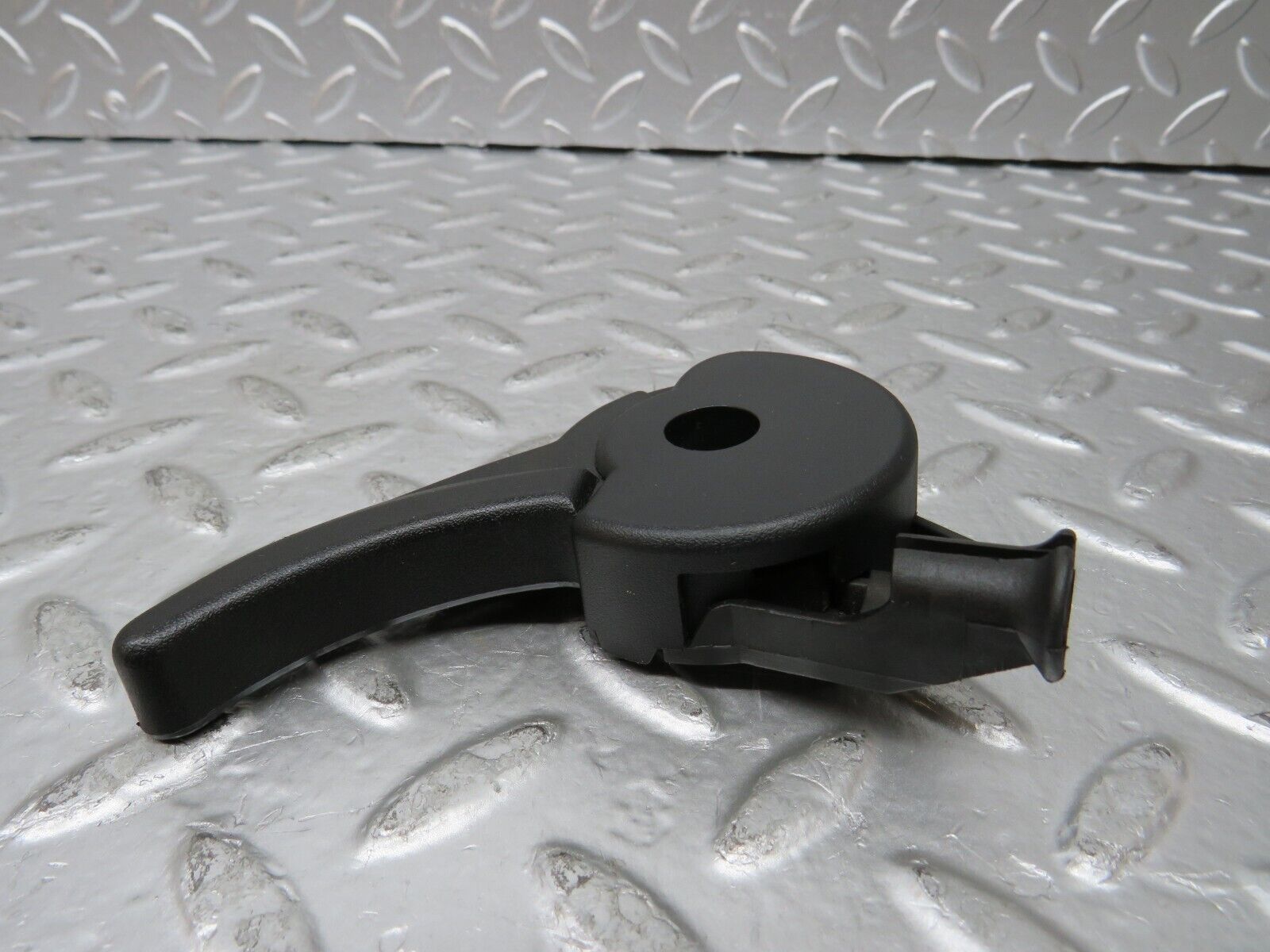 25326 Mercedes-Benz W201 190D Hood Opener Bonnet Opener Release