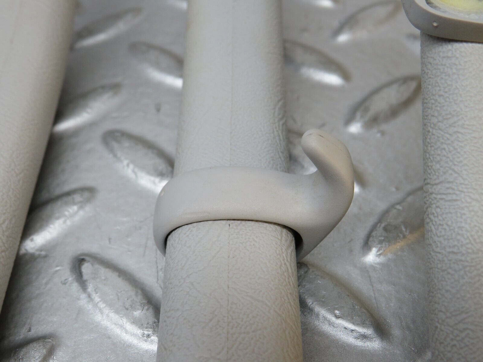 30265 Mercedes-Benz W124 230E Interior Roof Grab Handle Set