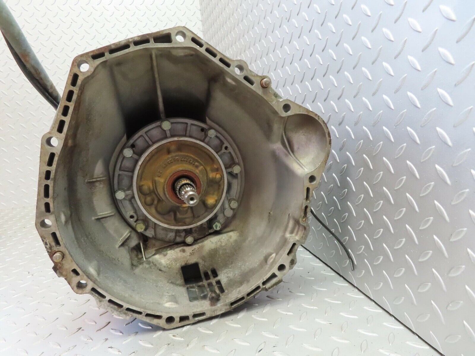 12683 Mercedes-Benz C123 230CE Coupe Automatic Gearbox 2012710101 1232705201