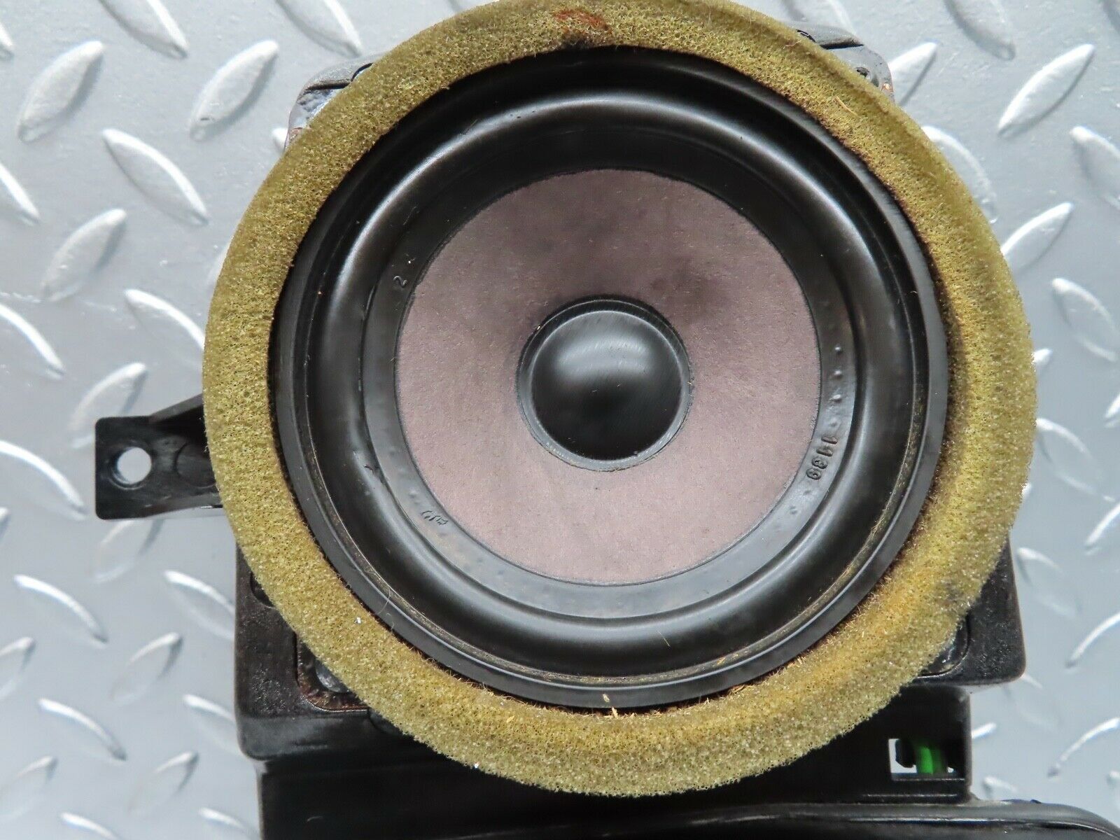 19868 Mercedes-Benz R129 300SL Coupe Right Door Speaker One Only 1298200802