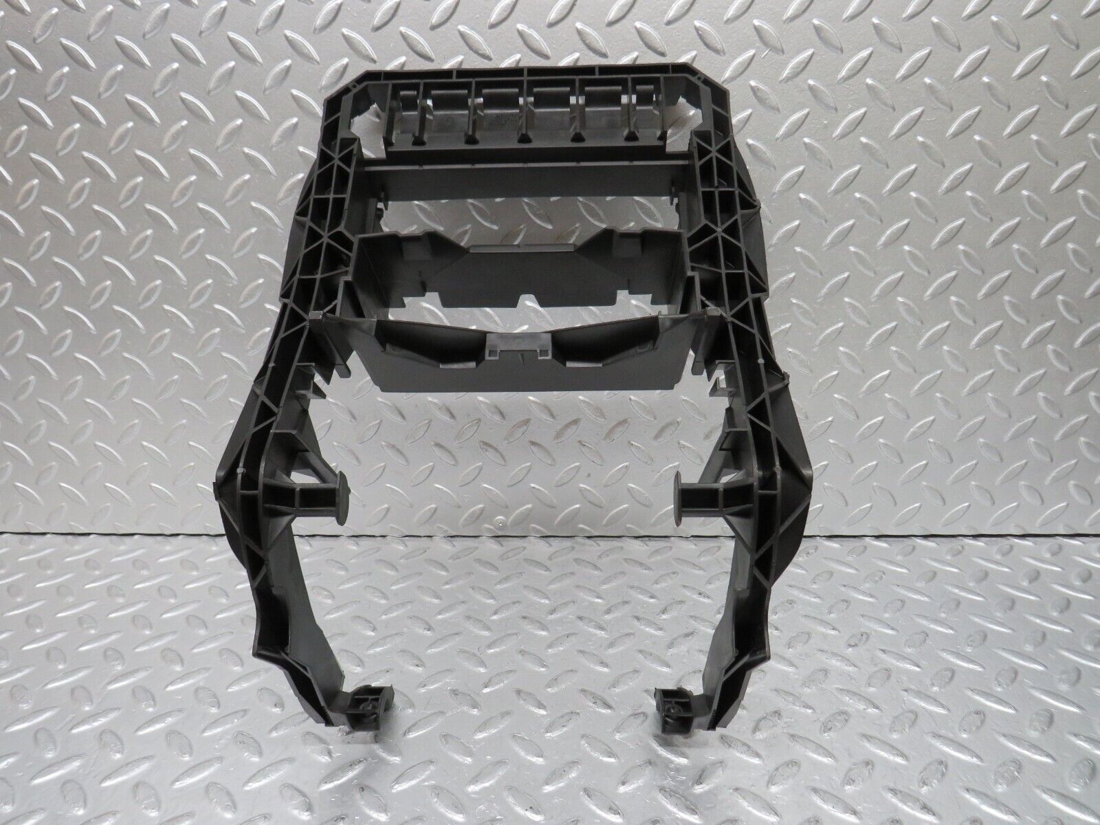 34976 Mercedes-Benz W210 320E Centre Console Bracket 2106891016 2106830325