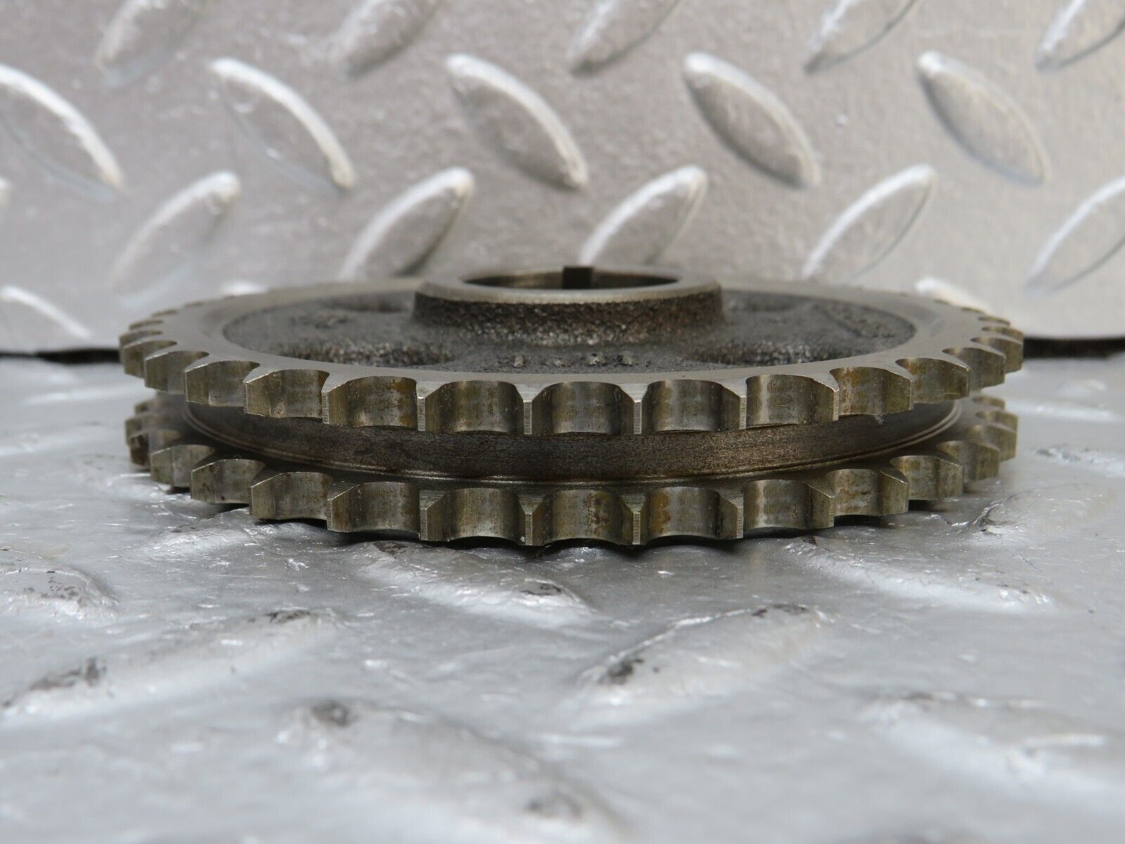 34518 Mercedes-Benz C126 380SEC Coupe Camshaft Timing Gear 1160520601