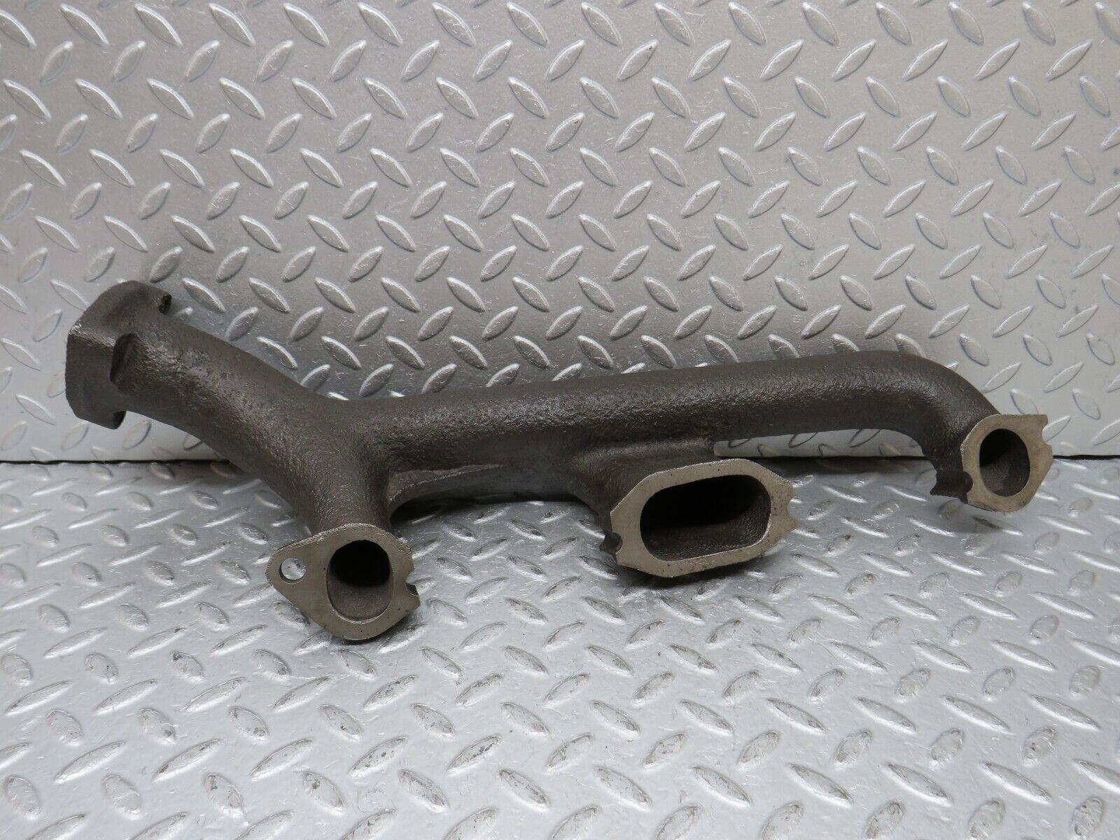 35928 Mercedes-Benz 240D OM616.912 Exhaust Manifold 6151420601