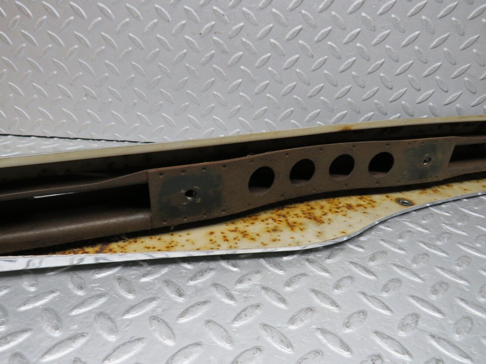 37673 Mercedes-Benz W109 300SEL Front Bumper