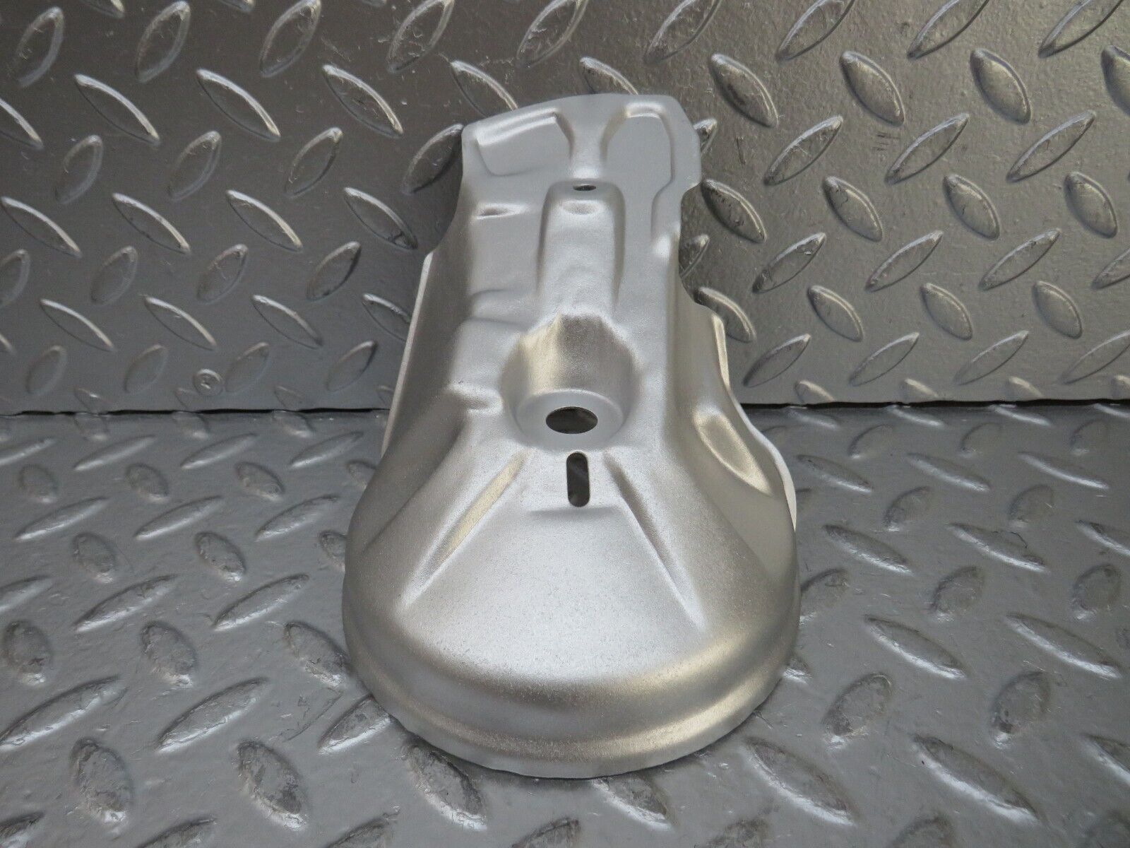 26689 Mercedes-Benz C124 220CE Coupe Engine Mount Bracket Heat Shield