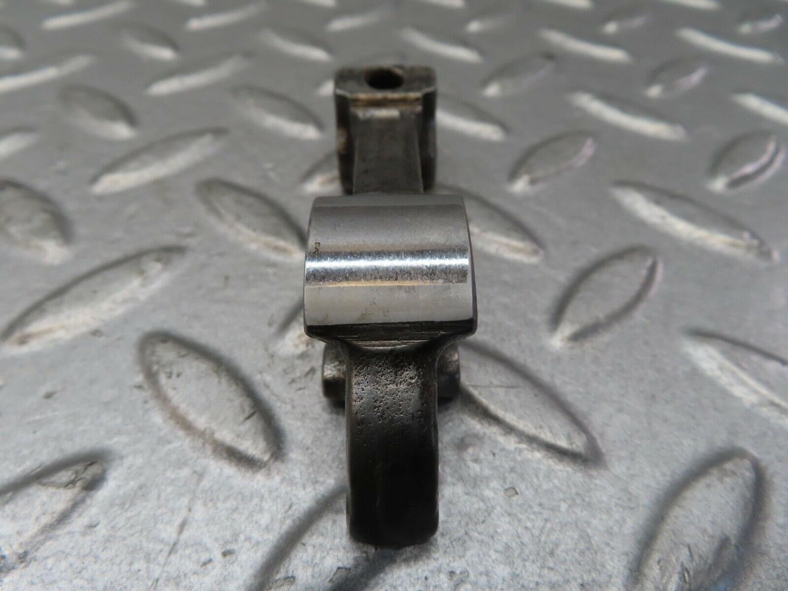 13379 Mercedes-Benz W111 230S Valve Rocker Arm With Retaining Spring