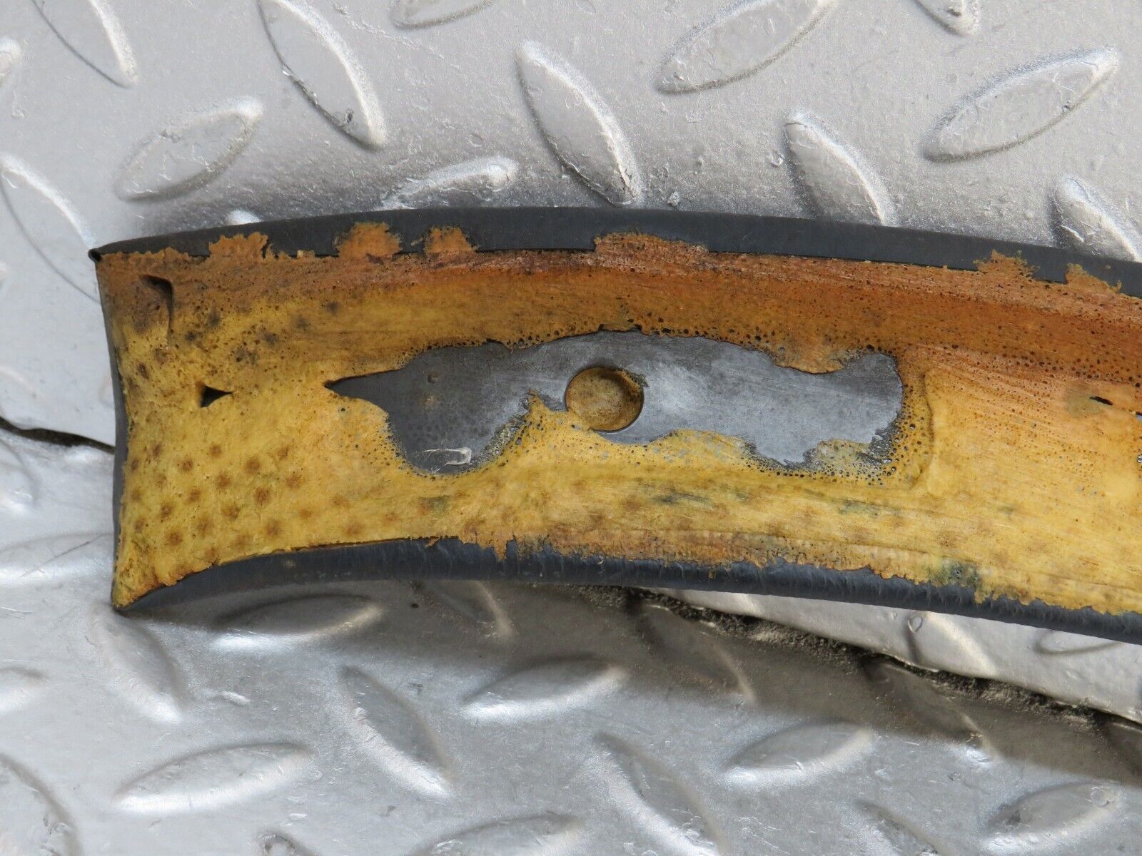 37391 Mercedes-Benz W109 300SEL Headlining Roof Panel Blue